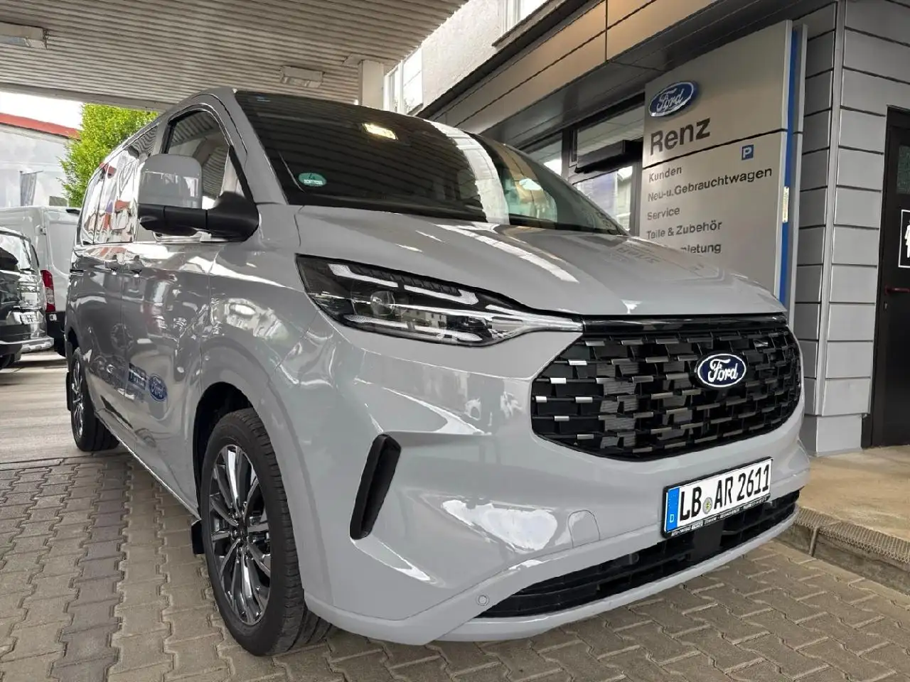 Ford Tourneo Custom 2026