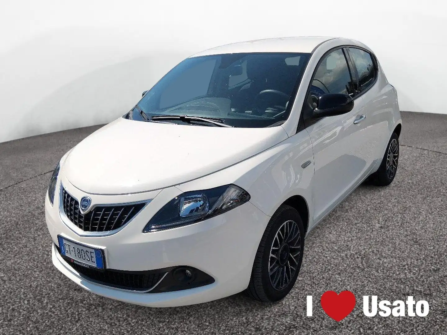 Lancia Ypsilon III 2021 1.0 firefly hybrid Platino s&s 70cv Weiß - 1
