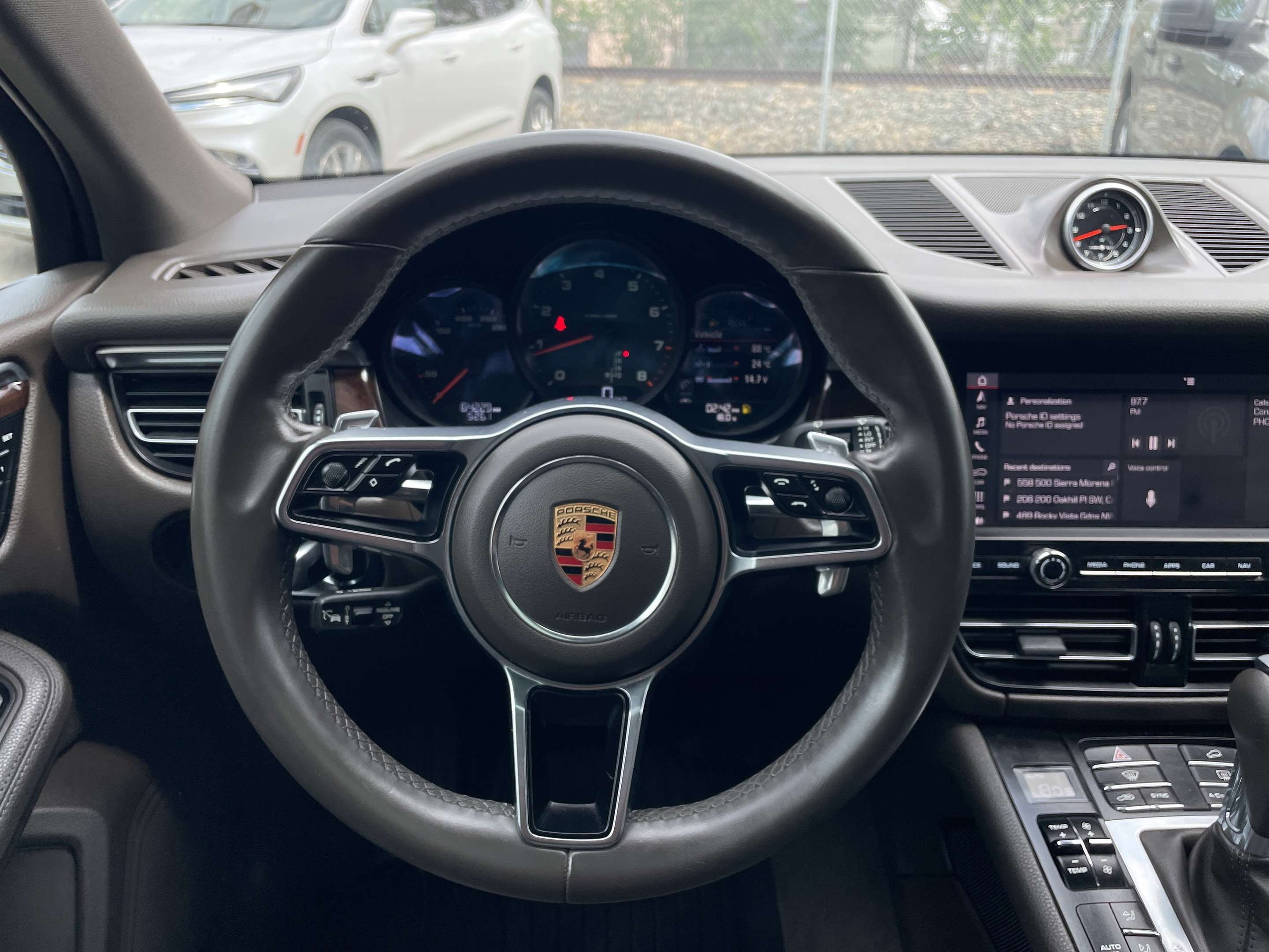 2019 Porsche Macan AWD PANO ROOF NAV LOW MILEAGE! thumb 17
