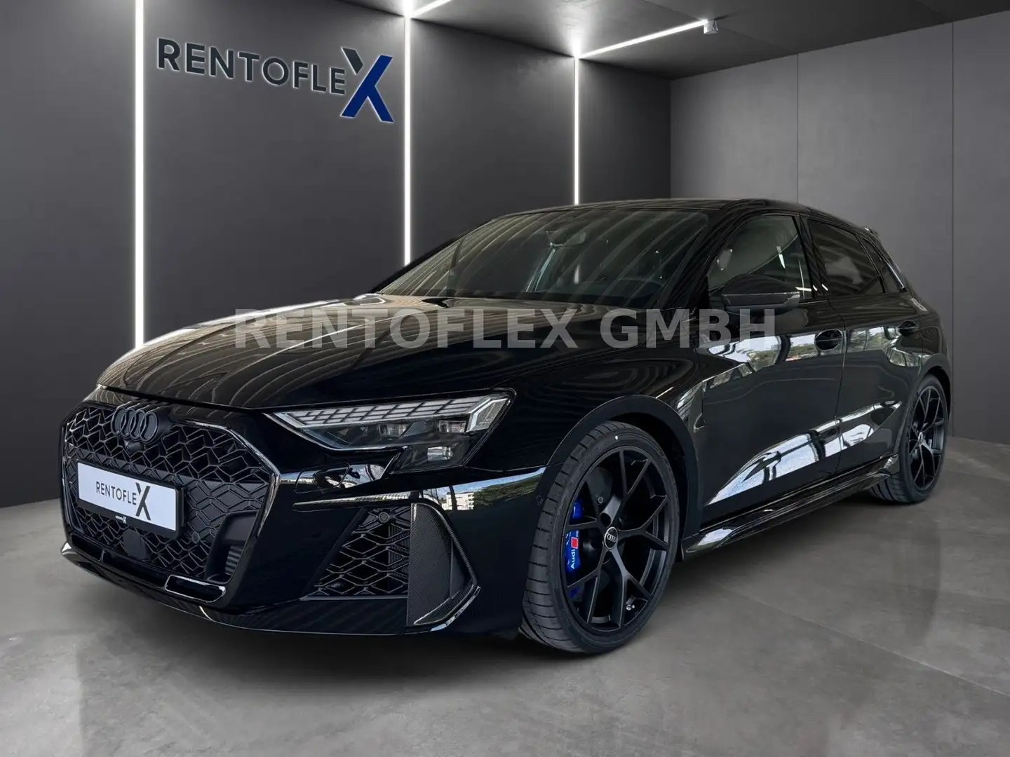 Audi RS3 Sportback PANO/ KERAMIK/SCHALENSITZE/CARBON Zwart - 1