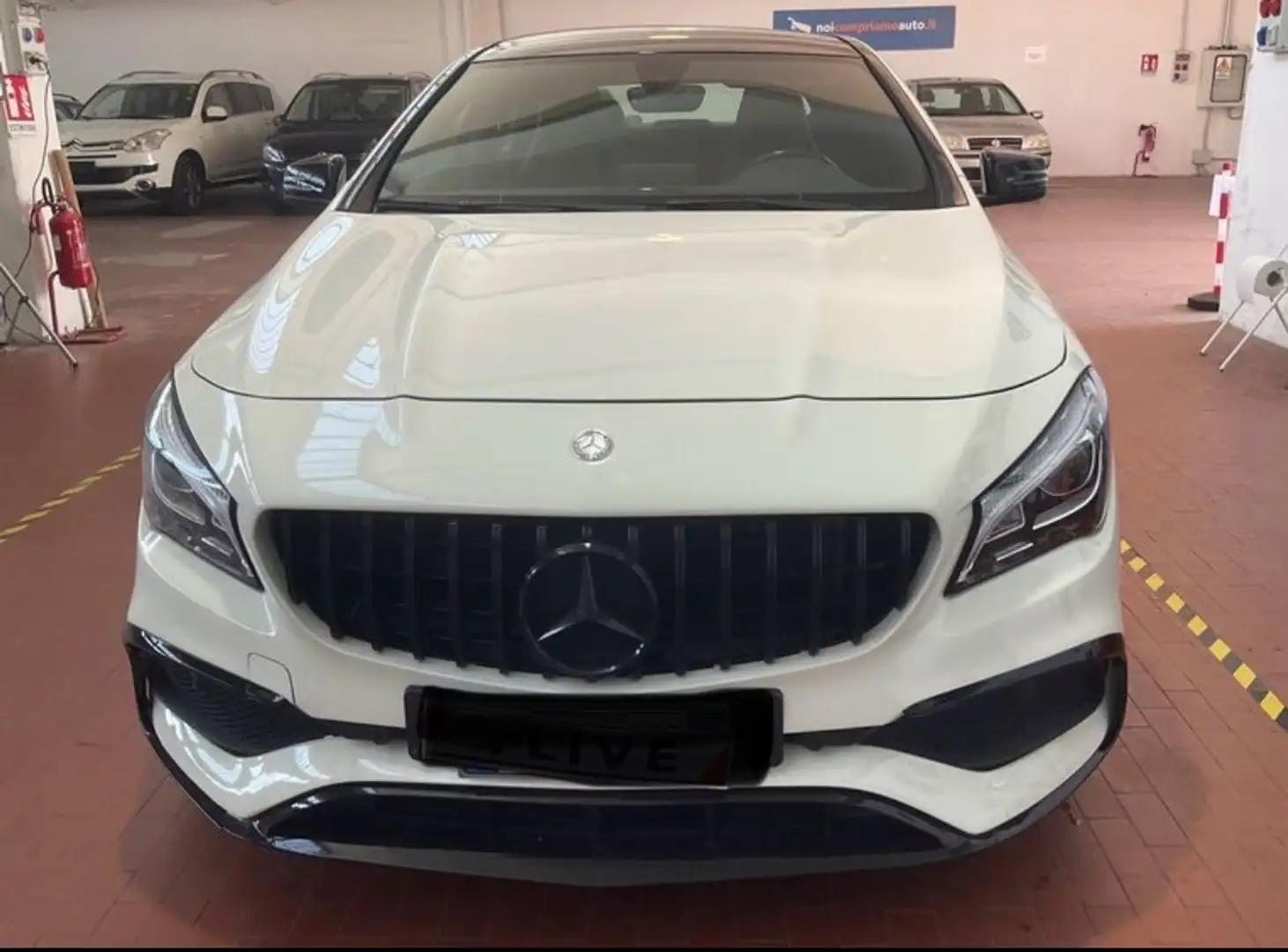 Mercedes-Benz CLA 200 CLA 200 d Automatic Premium AMG Bianco - 2