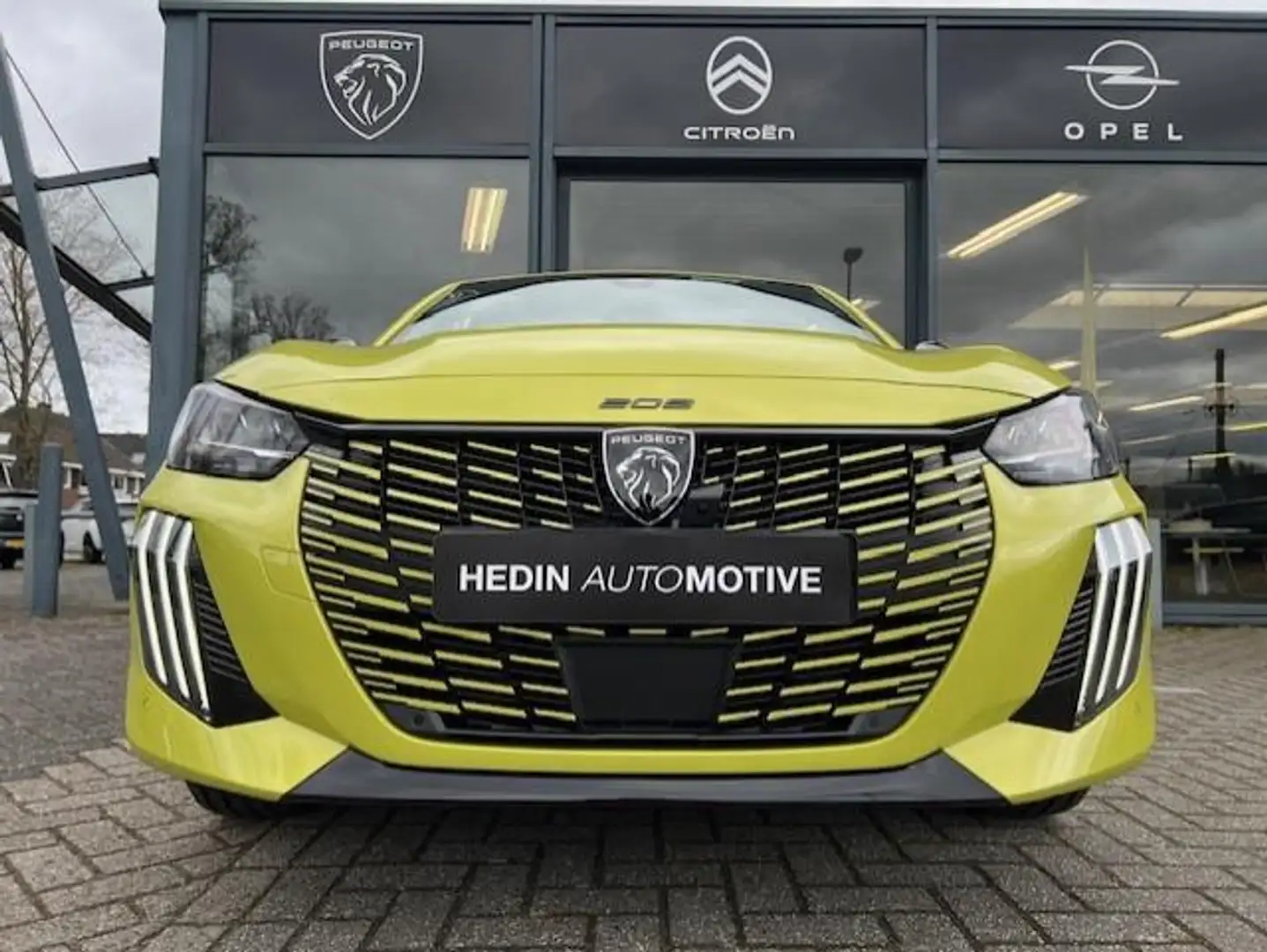 Peugeot e-208 EV GT 51 kWh | Gratis wallbox actie | Navigatie | Galben - 2