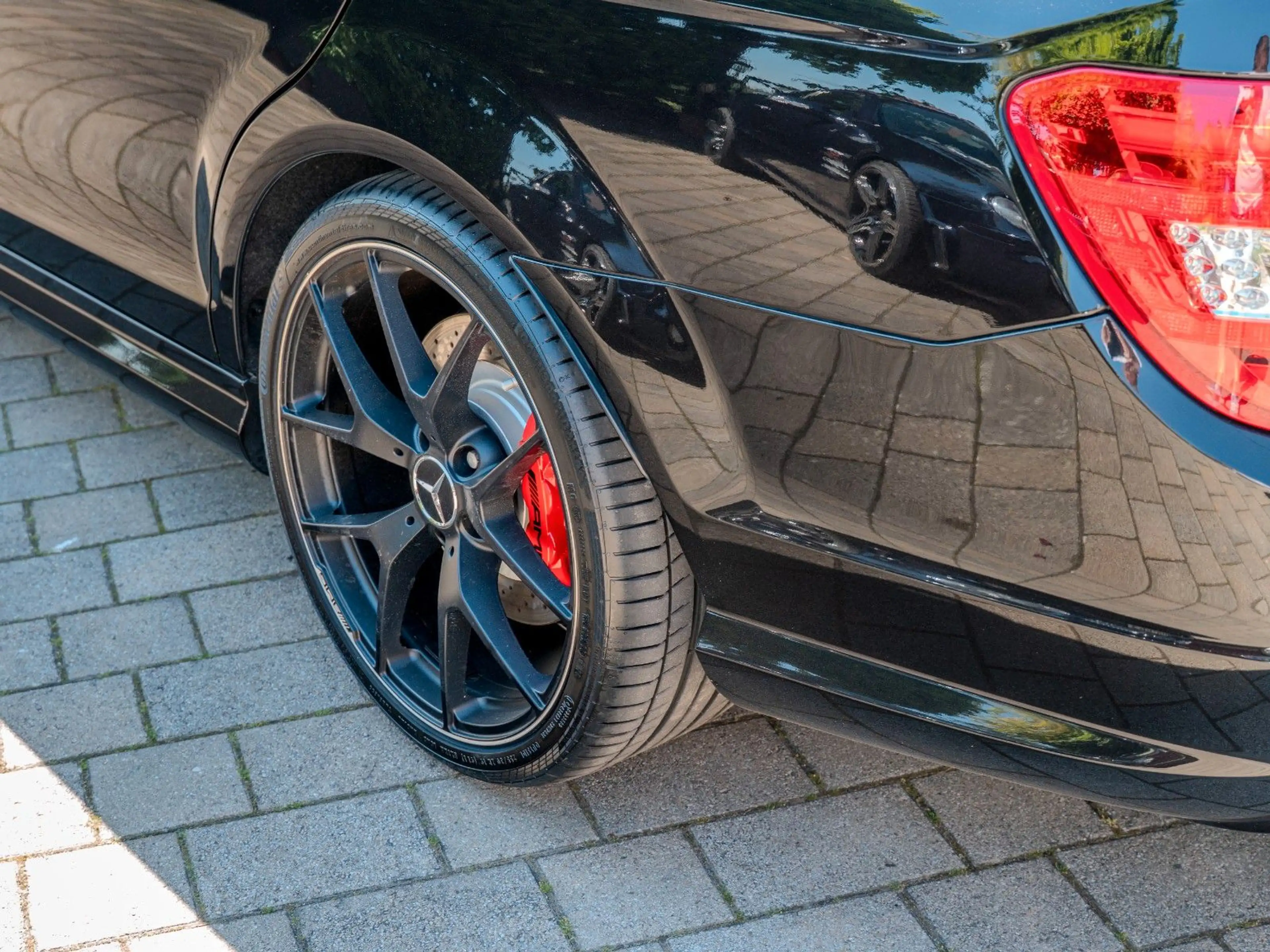 Mercedes-Benz C 63 AMG Edition 507 Kombi /Designo-Leder — photo 13