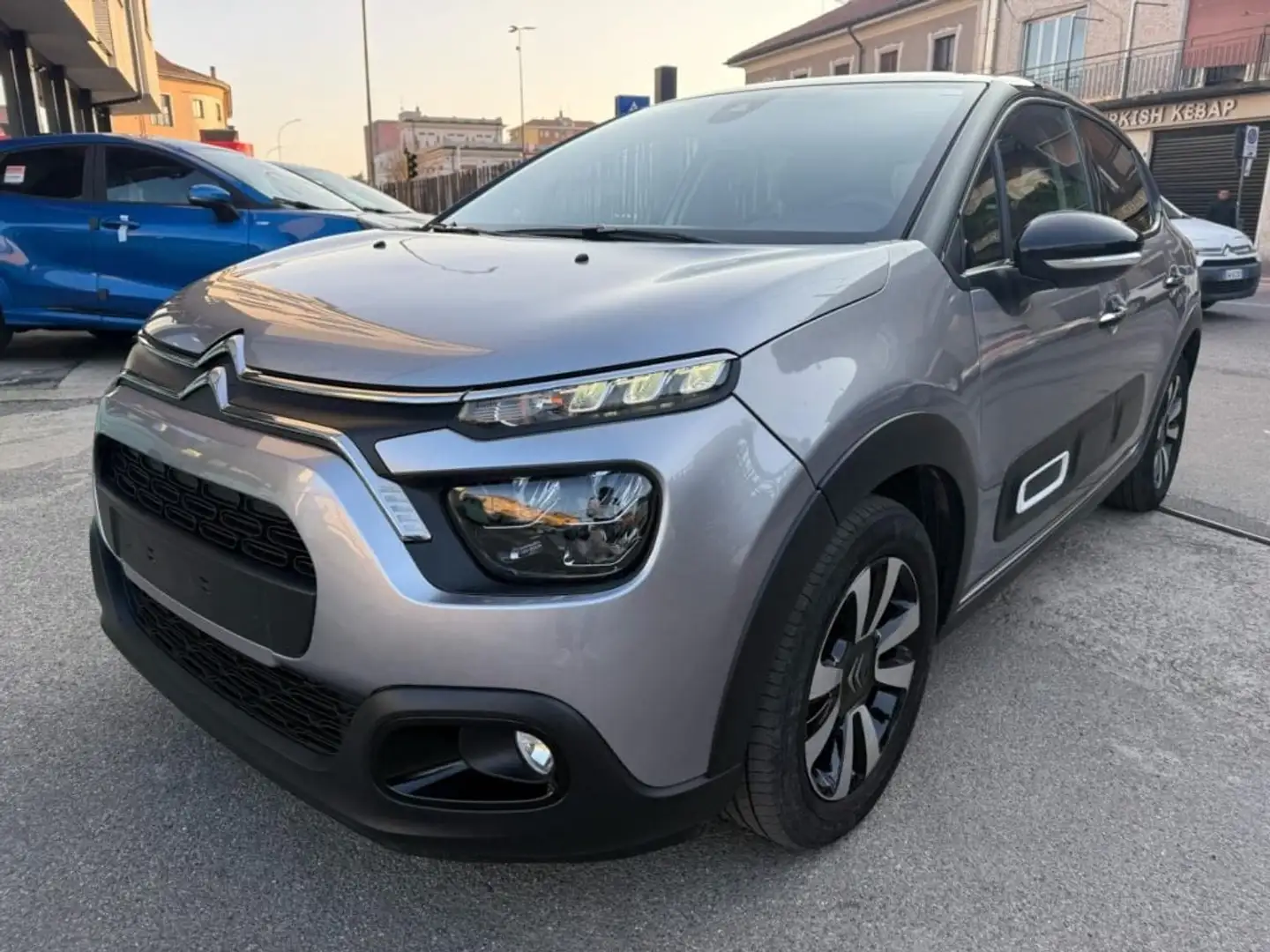 Citroen C3 PureTech 110 S&S EAT6 Shine Argento - 1