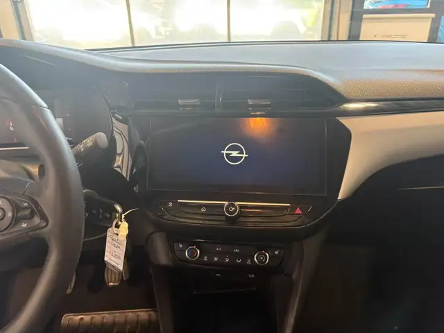 Opel Corsa view 11