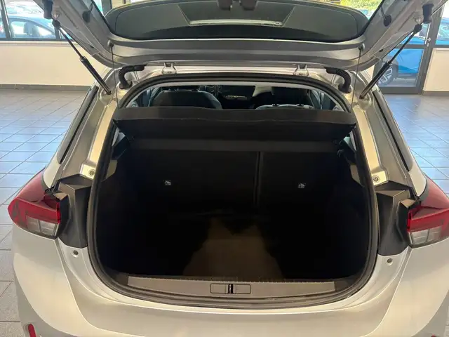 Opel Corsa view 6