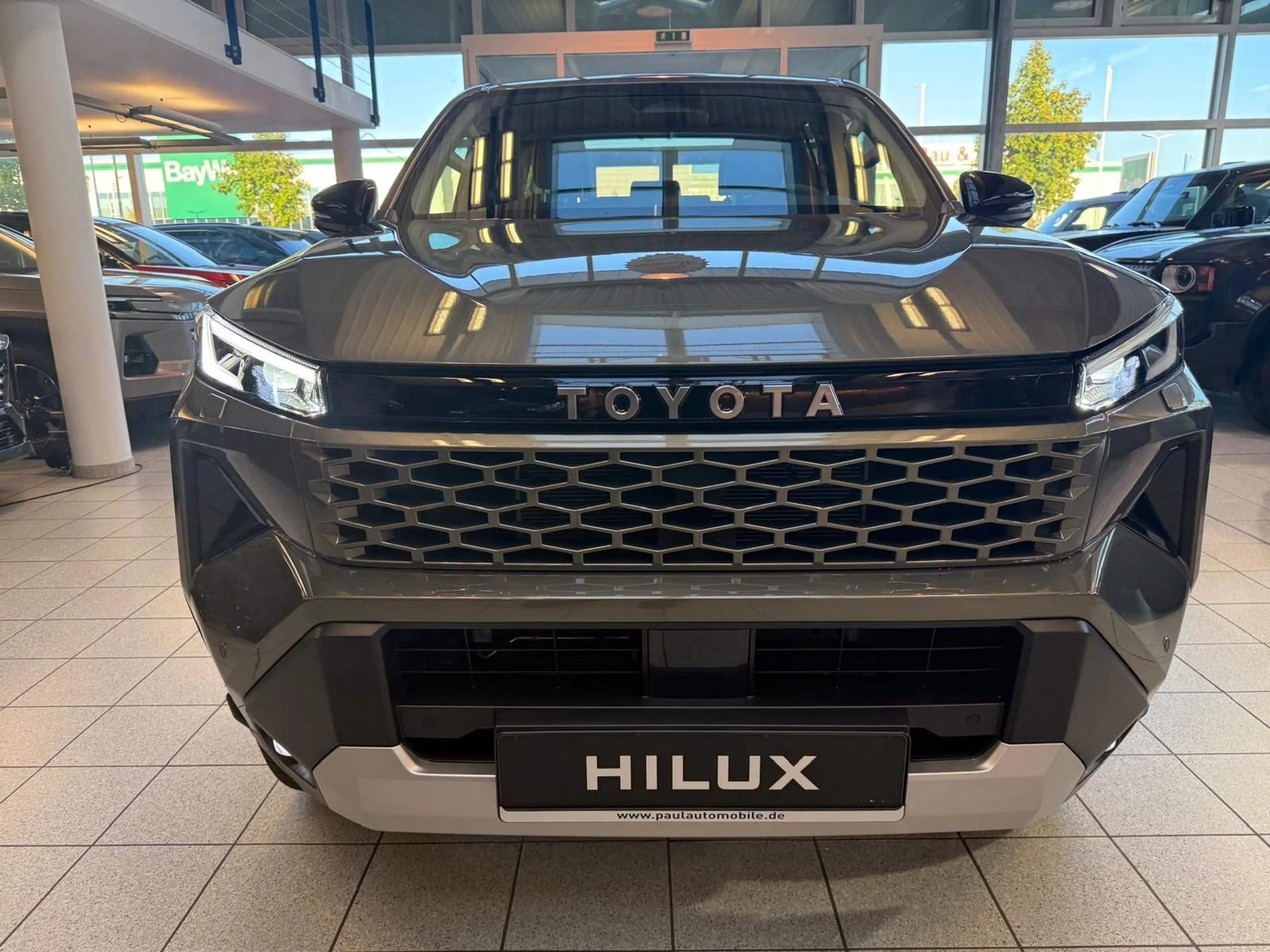 Toyota Hilux HILUX 4x4 DC-EXECUTIVE-MOD. 2027-MILD HYB — photo 2
