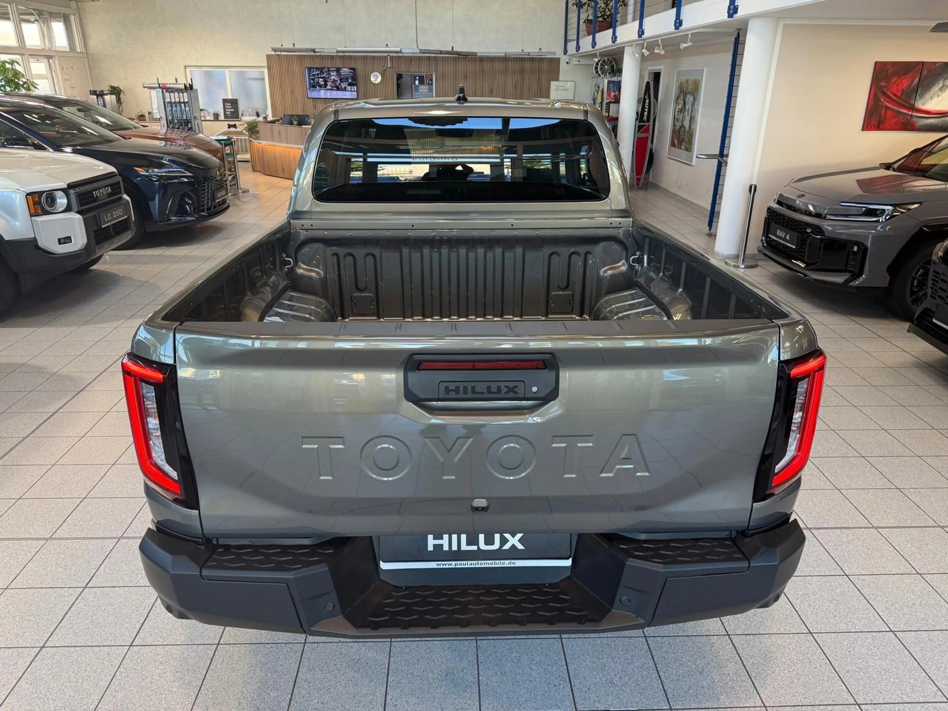 Toyota Hilux HILUX 4x4 DC-EXECUTIVE-MOD. 2027-MILD HYB — photo 8
