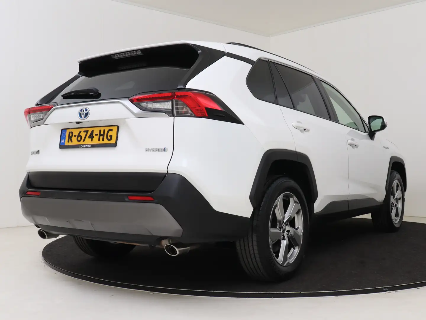 Toyota RAV 4 2.5 Hybrid Dynamic Limited Go I Navigatie I Climat Wit - 2