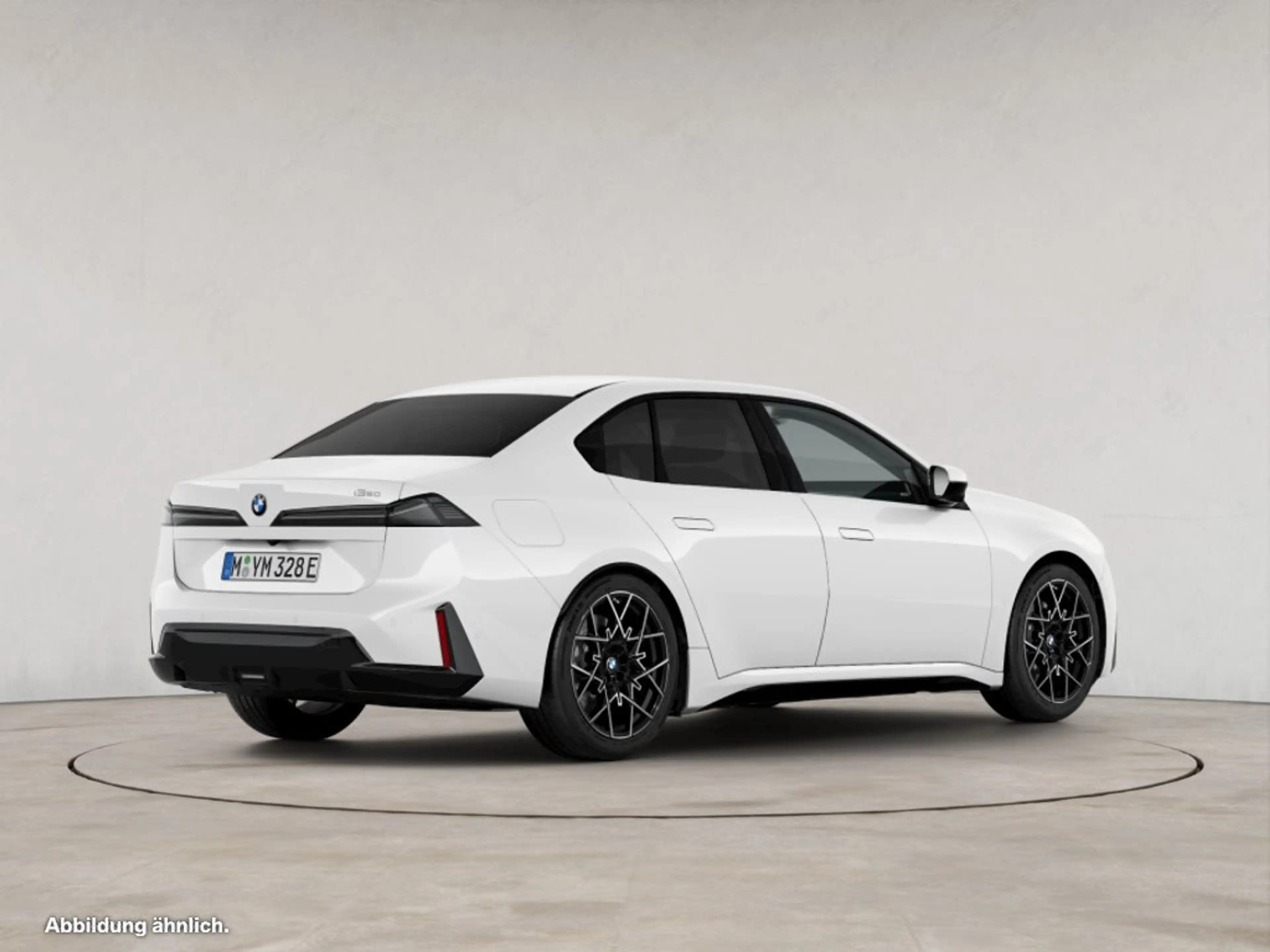 BMW i3 50 xDrive Limousine M Sportpaket — photo 2