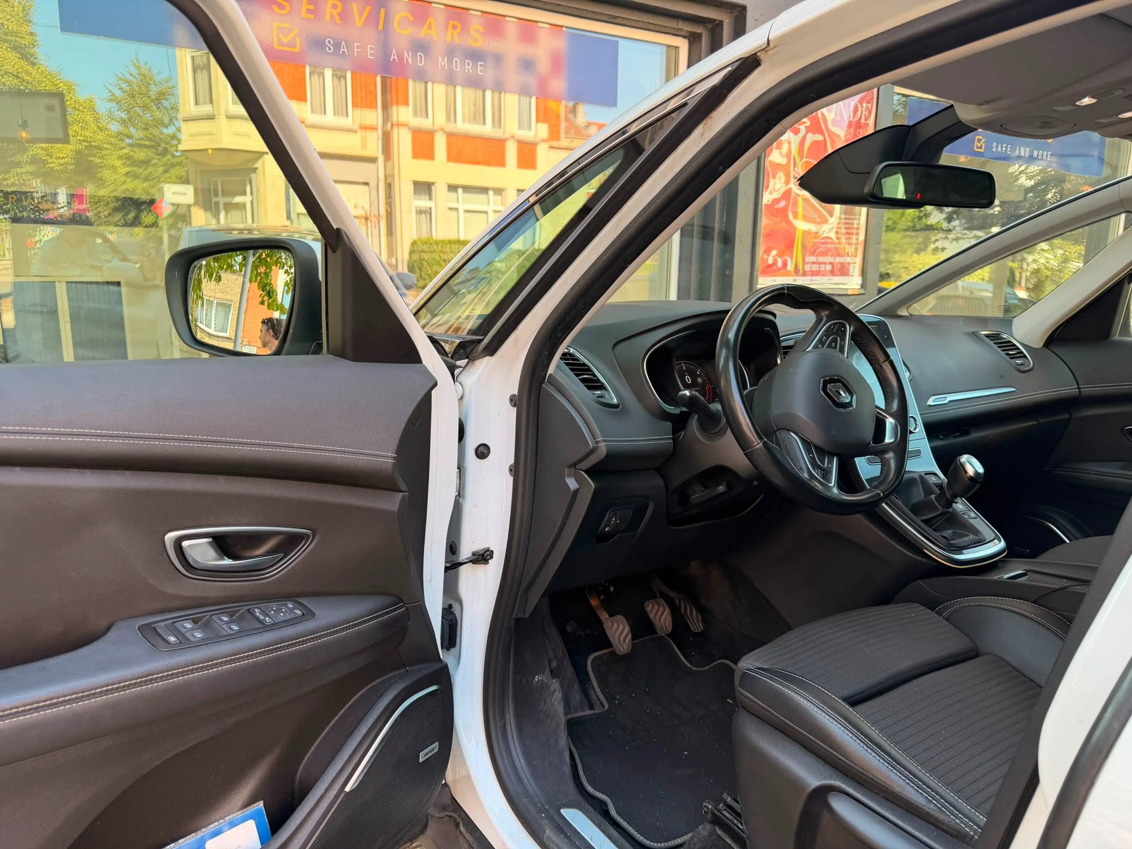 Renault Scenic 0484 49 55 12 | Renault Scenic 1.7 Blue dCi Bose Edition / 7PL / Virtual Cockpit / GAR 12 MOIS — photo 9