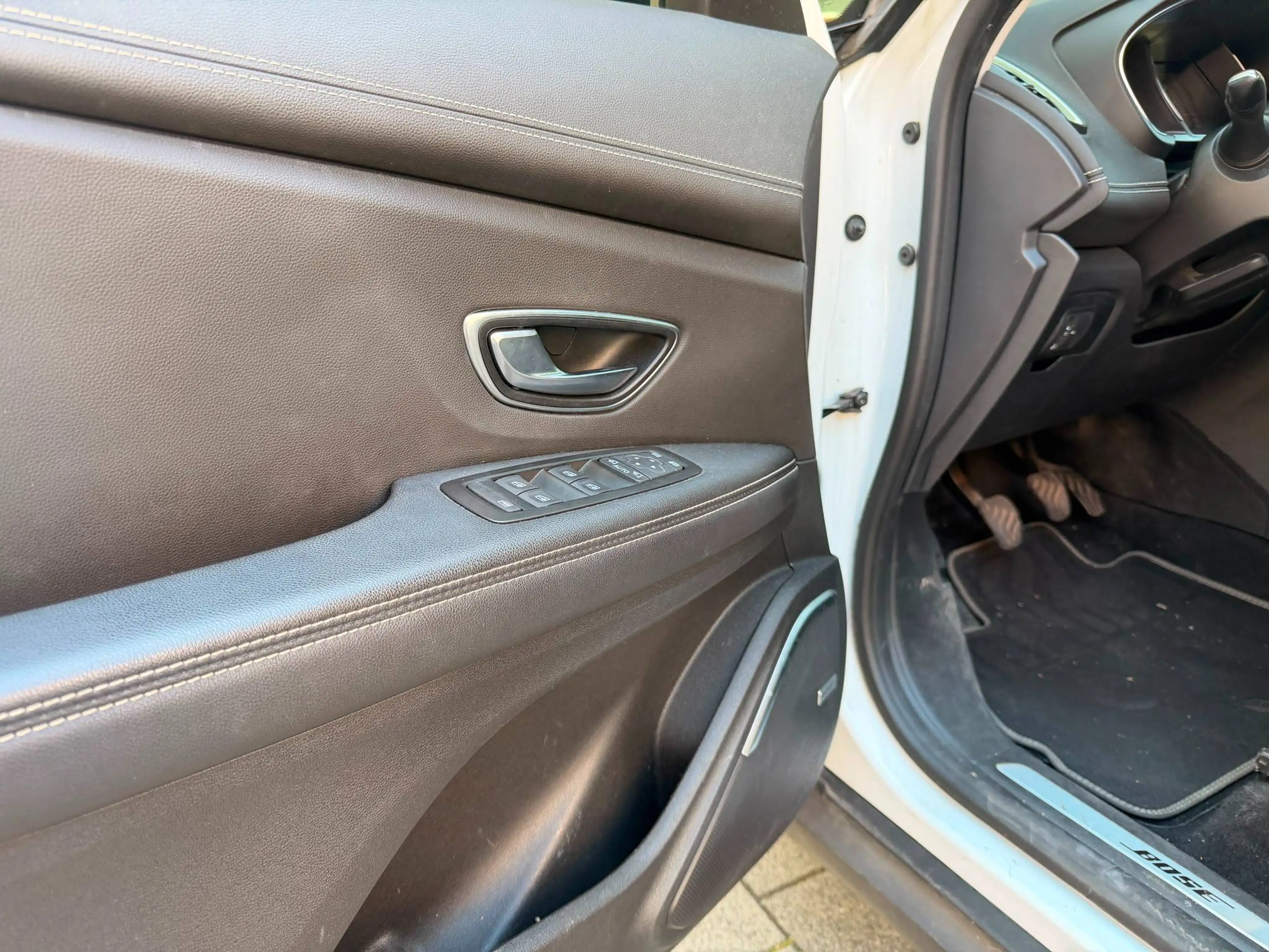 Renault Scenic 0484 49 55 12 | Renault Scenic 1.7 Blue dCi Bose Edition / 7PL / Virtual Cockpit / GAR 12 MOIS — photo 10