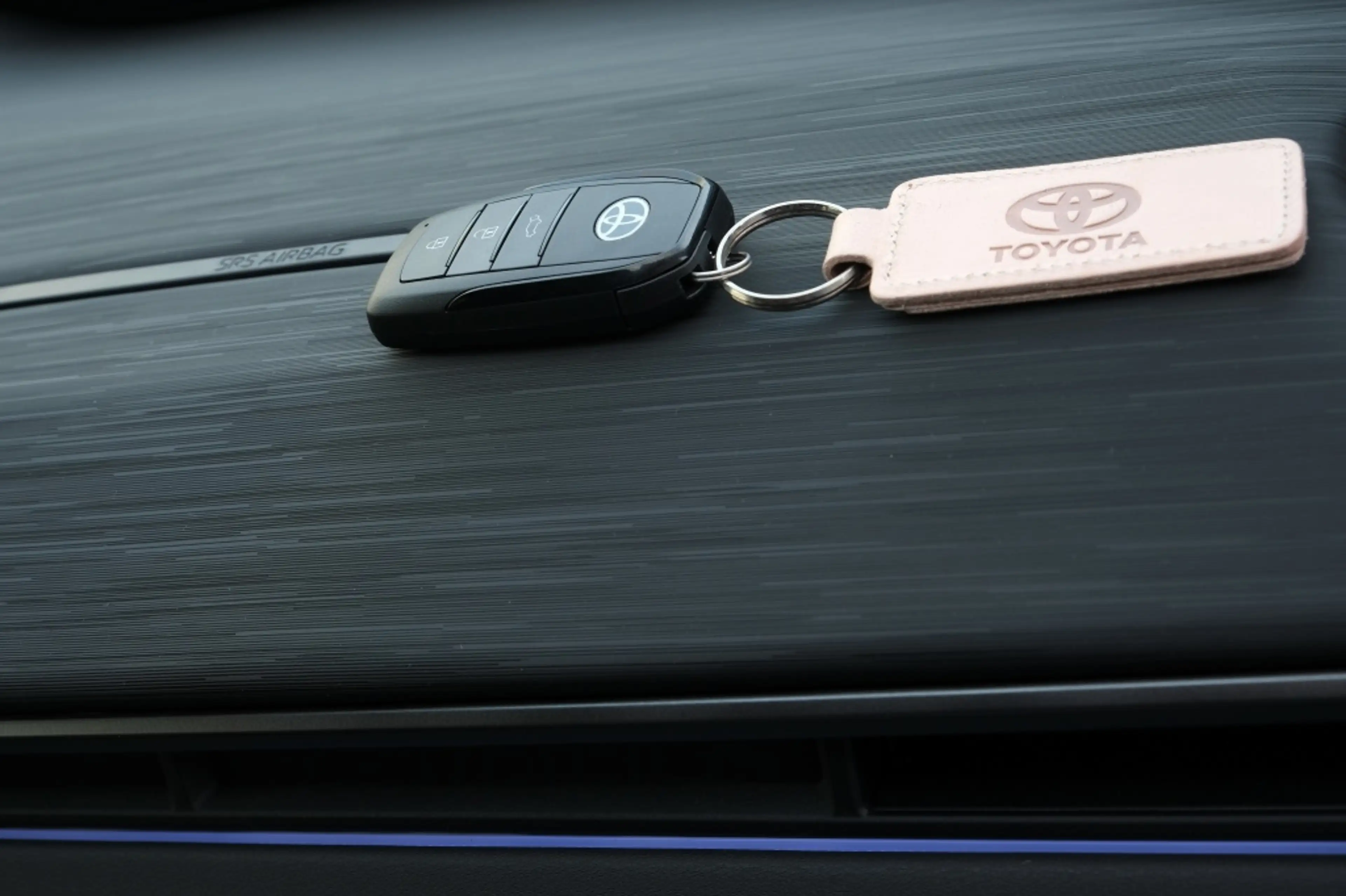 Toyota C-HR+ First Edition 77 kWh | Warmtepomp | Apple Carplay — photo 7