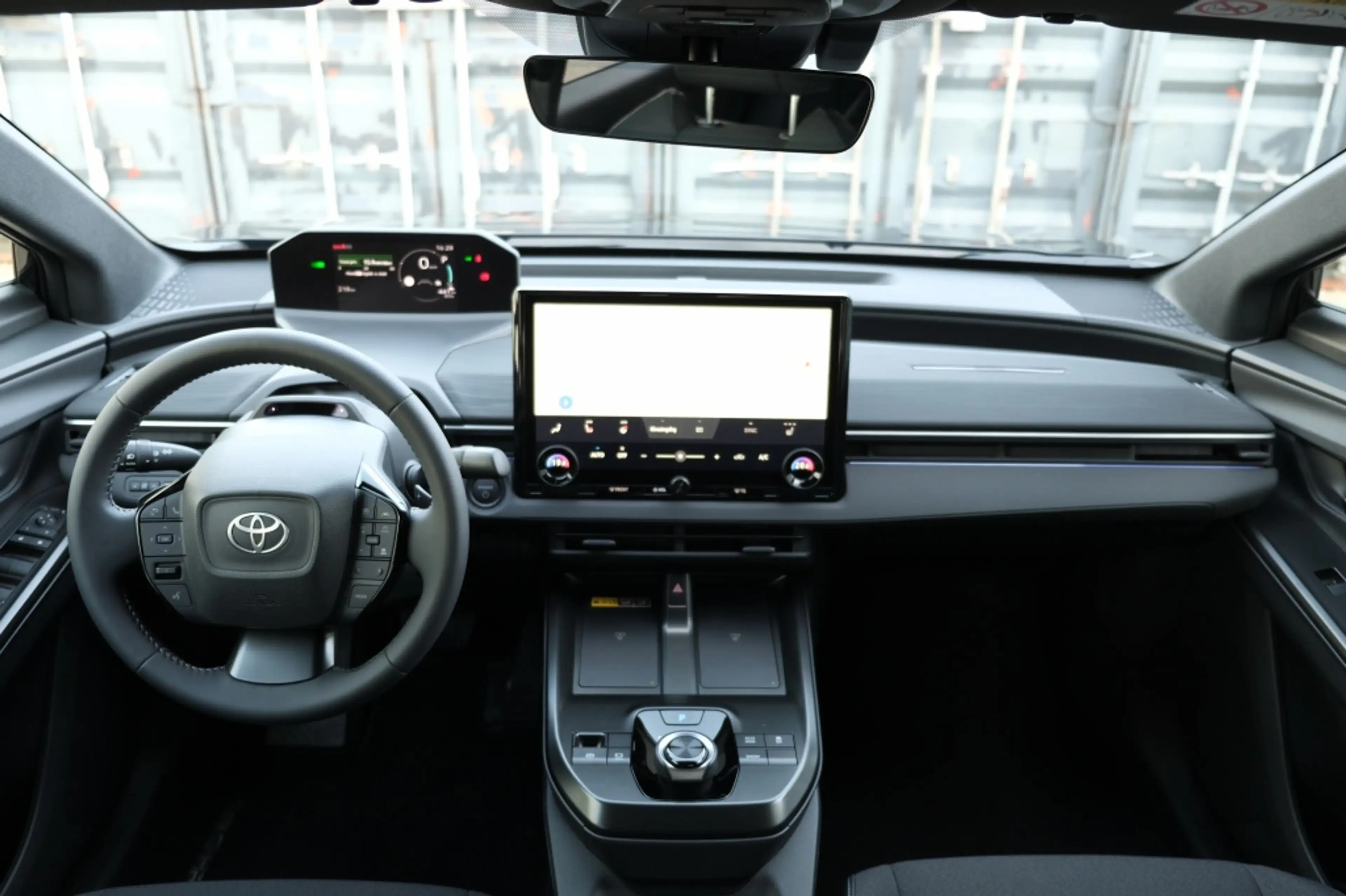 Toyota C-HR+ First Edition 77 kWh | Warmtepomp | Apple Carplay — photo 4