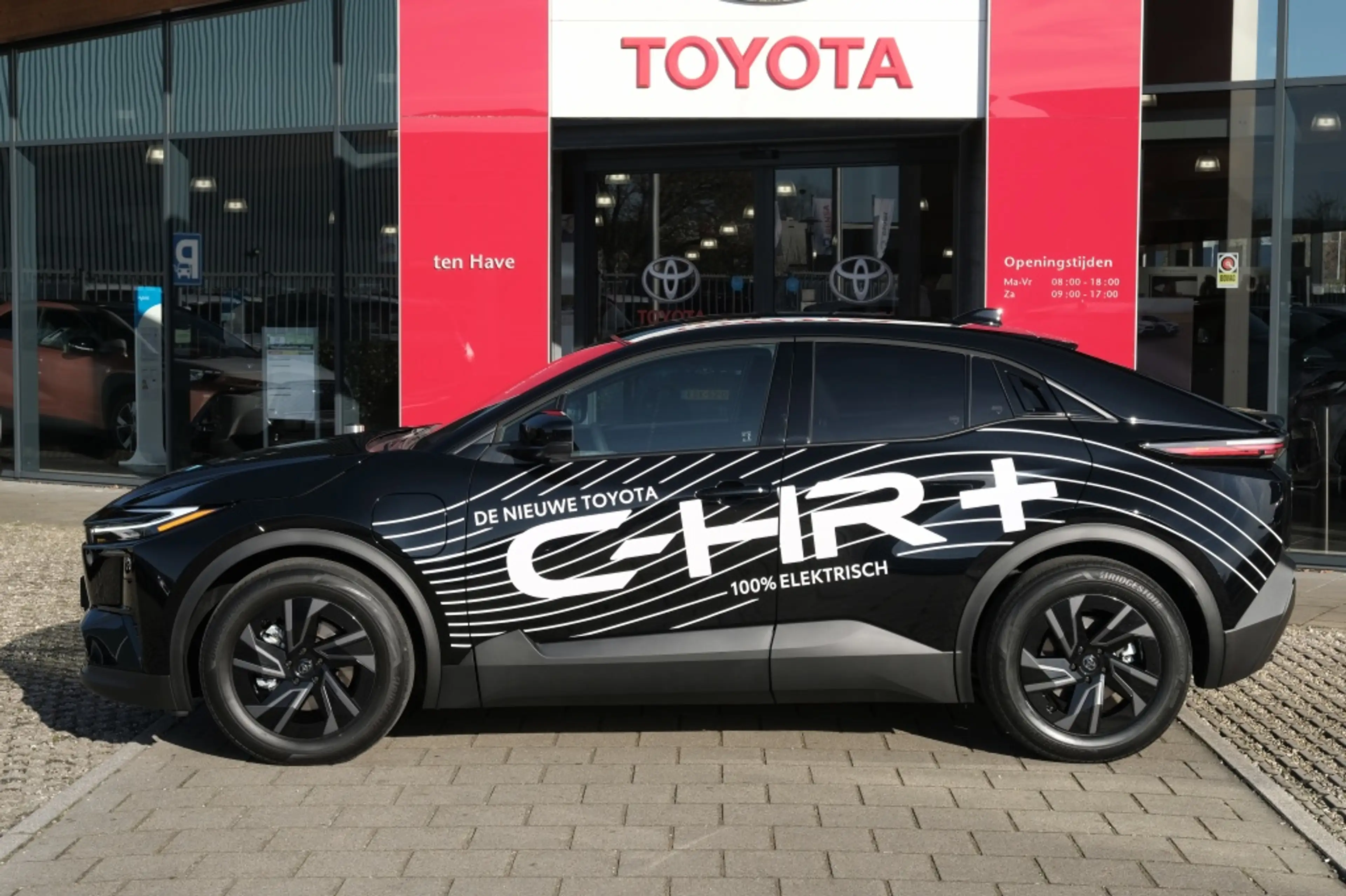 Toyota C-HR+ First Edition 77 kWh | Warmtepomp | Apple Carplay — photo 9
