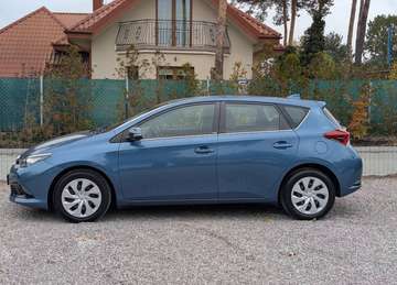 Auris 1.4i VVT-i Linea Luna