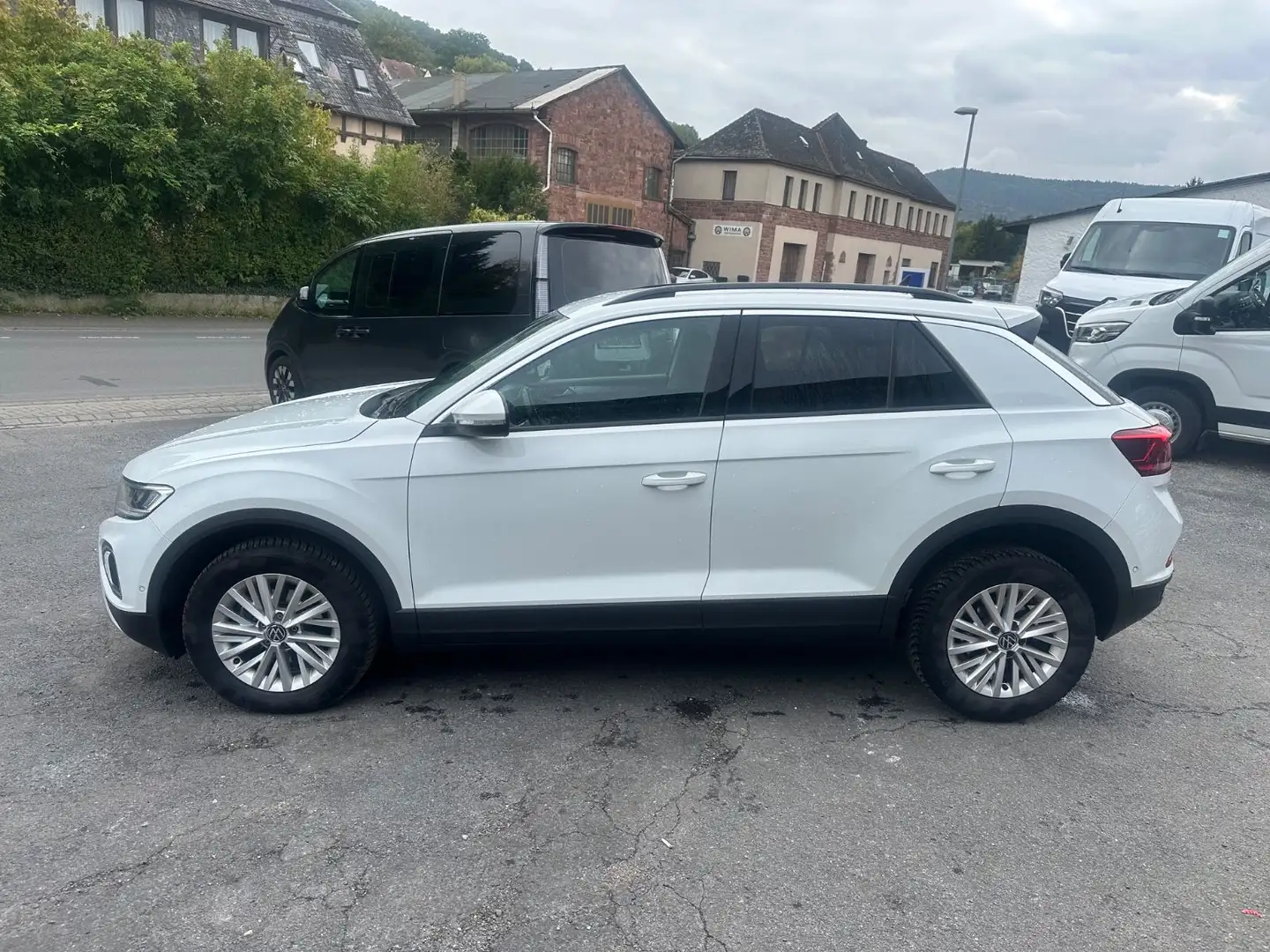 Volkswagen T-Roc Life,Navi+LED+PDC+SHZ Weiß - 2