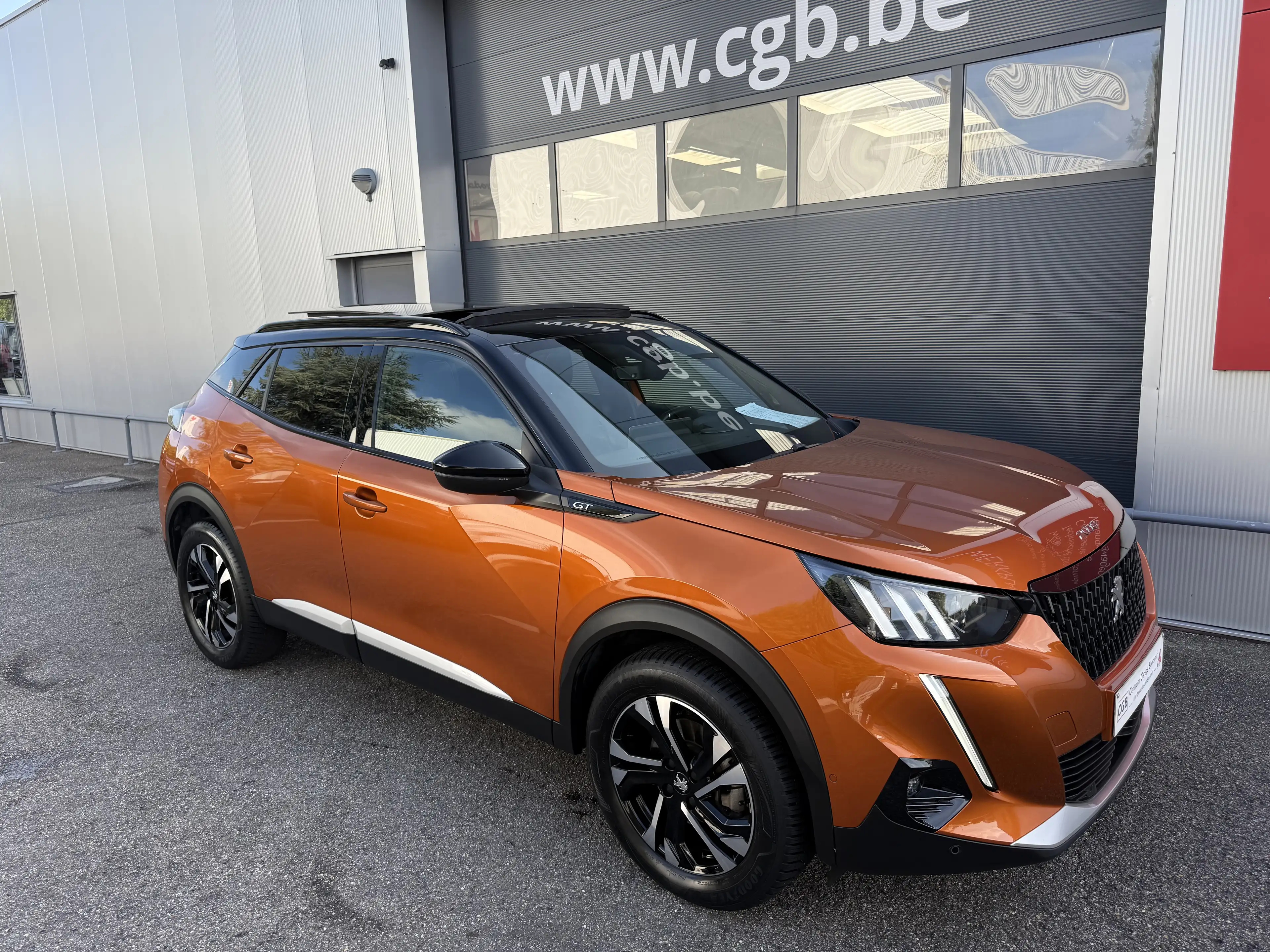 Peugeot 2008 12 PureTech 155pk GT EAT8 HIFI PACK OPEN DAK
