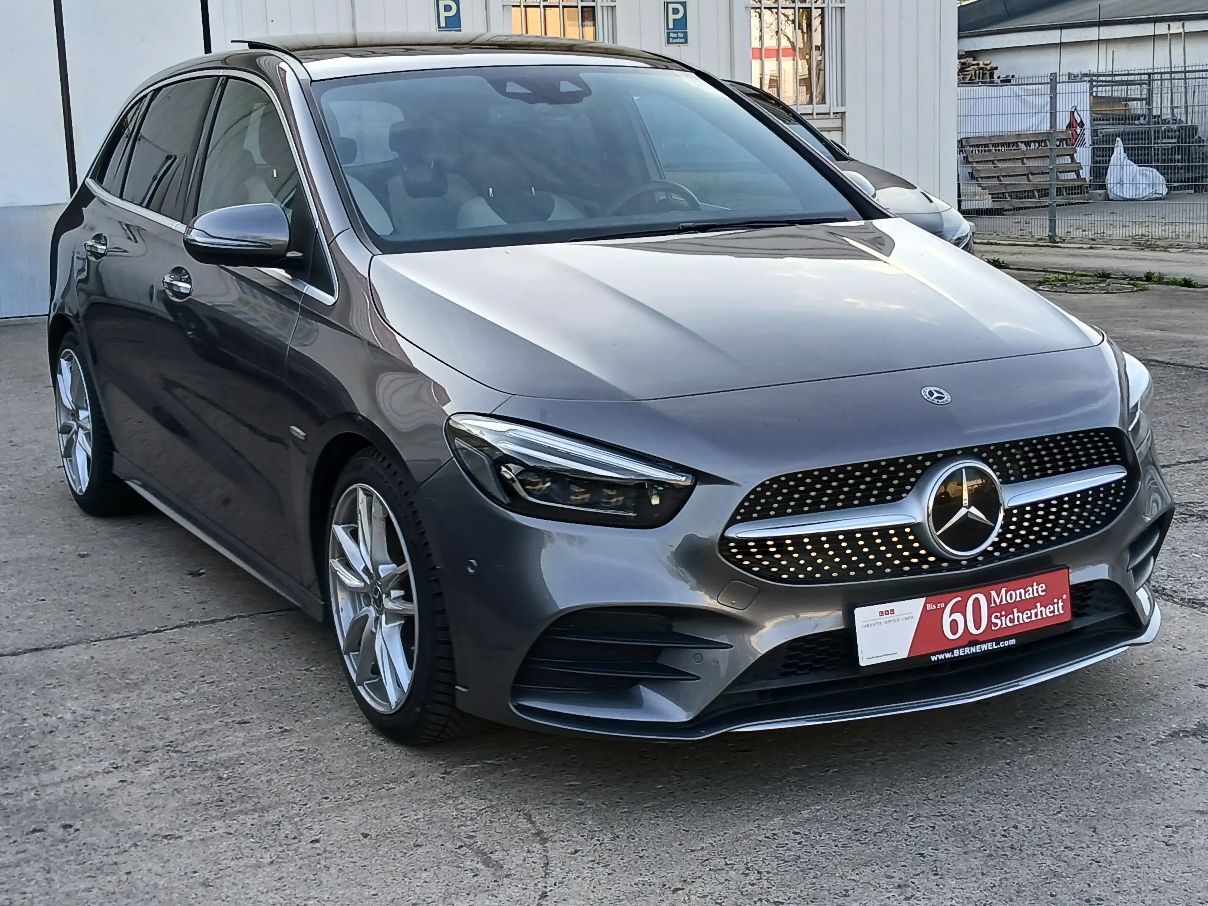 Mercedes-Benz B 220 B220d AMG Panorama_Memory_Leder_Sitzkinetik_Distro — photo 3