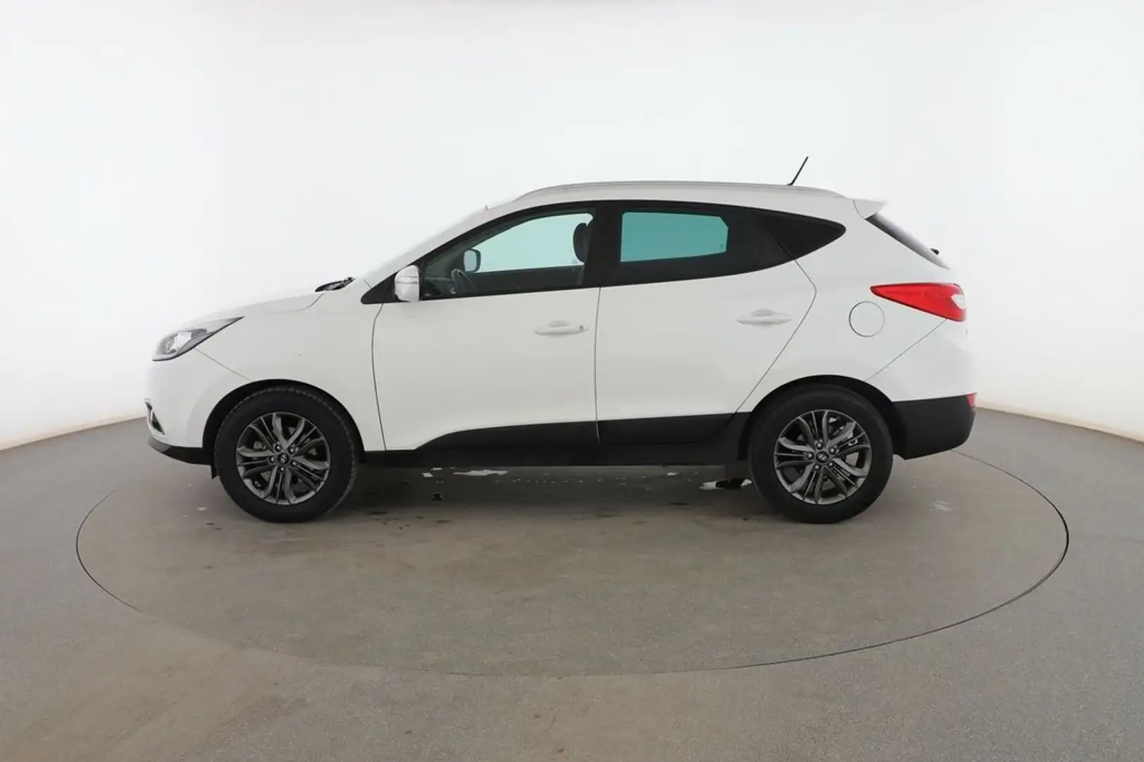 Hyundai iX35 1.7 CRDi Tecno 2WD White - 2