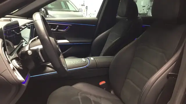 Mercedes-Benz E-Class view 7
