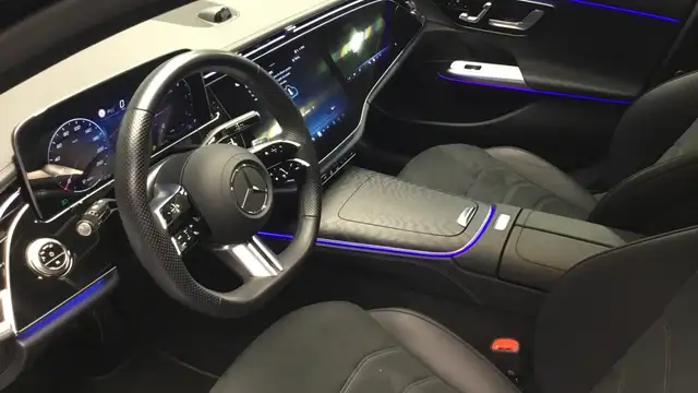 Mercedes-Benz E-Class view 6