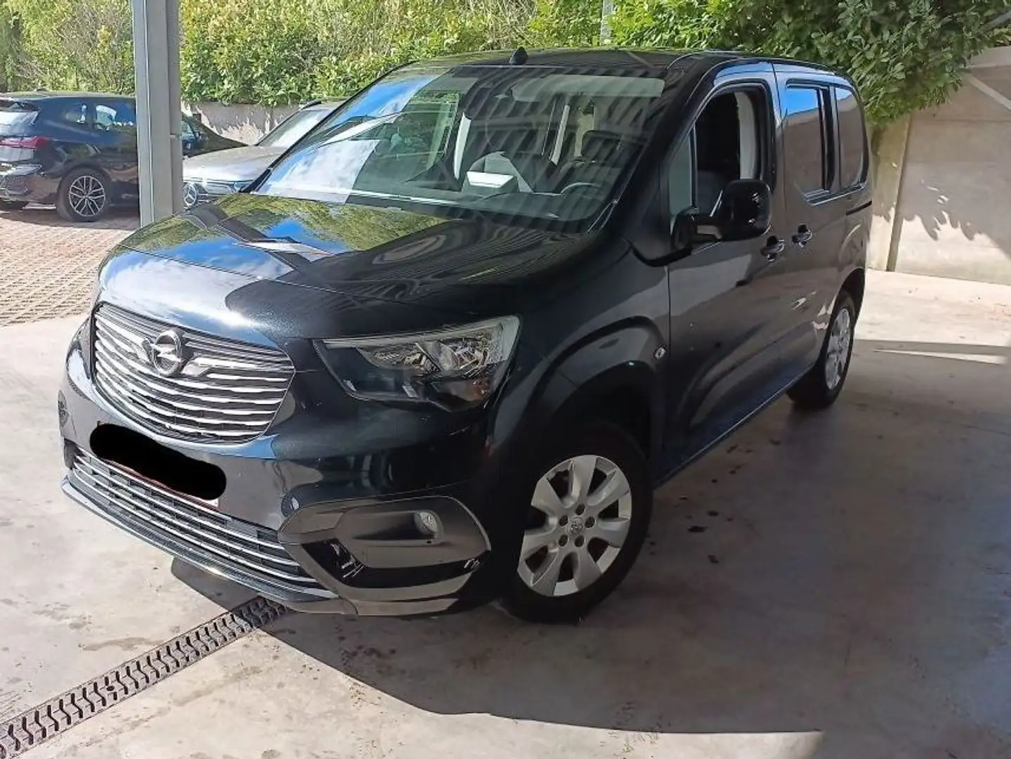 Opel Combo Life E Elegance 1.5D NAVI/LED/LHZ/ALU/ Siyah - 1