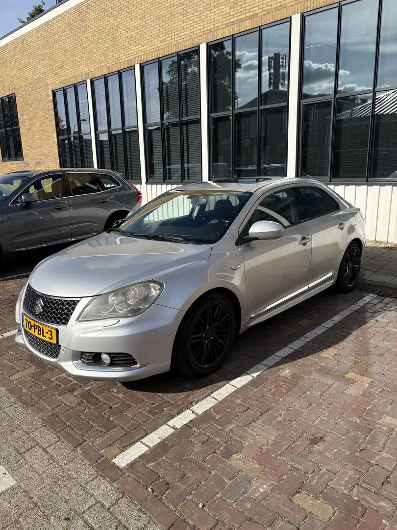 Suzuki Kizashi 2.4 Sport Grau - 2