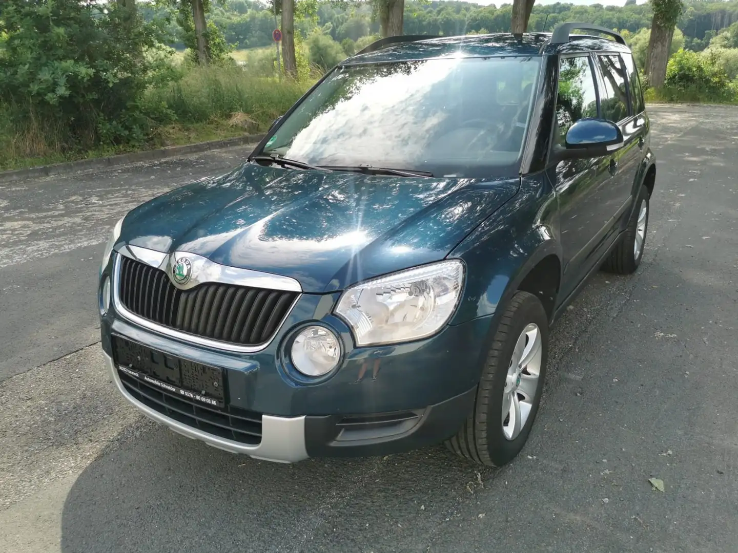 Skoda Yeti Ambition Plus 1.4 TSI TÜV 05/2027 **Garantie** Blau - 1