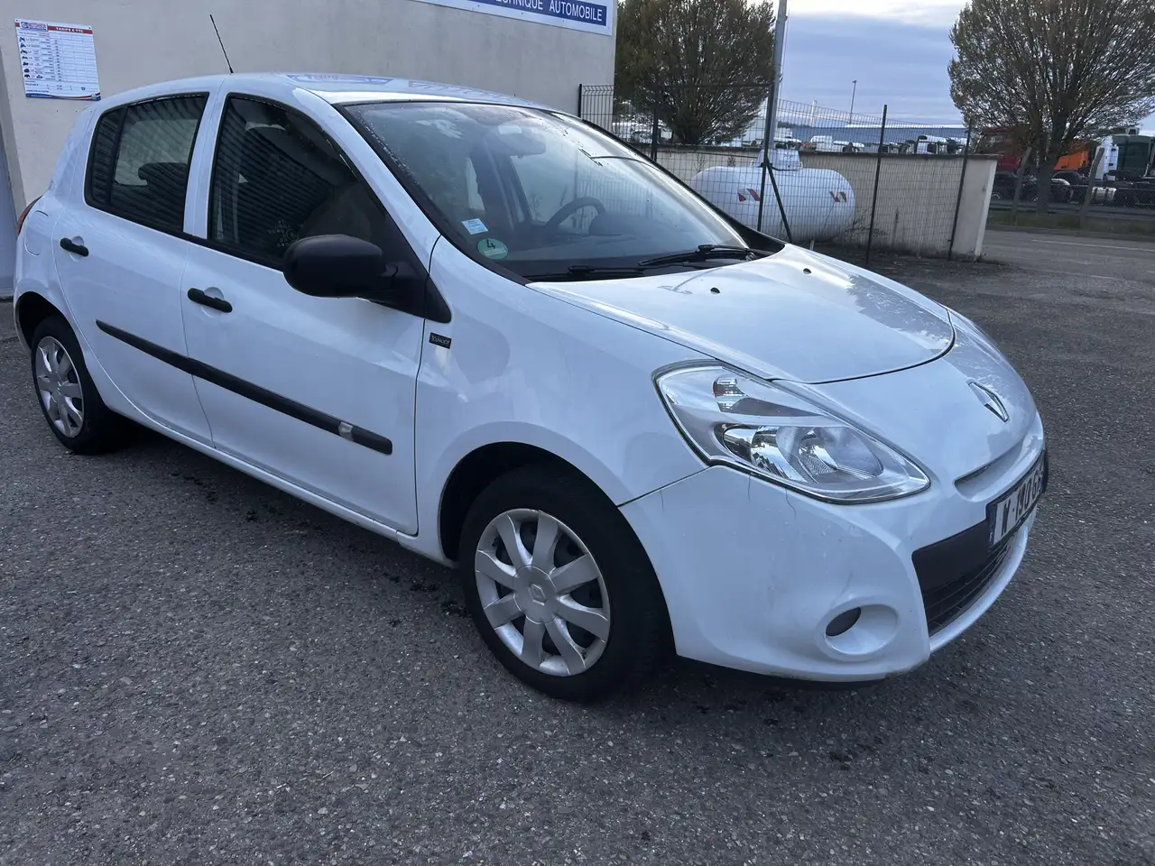 Renault Clio III 1.2 16V 75 eco2 AlizÃ©
