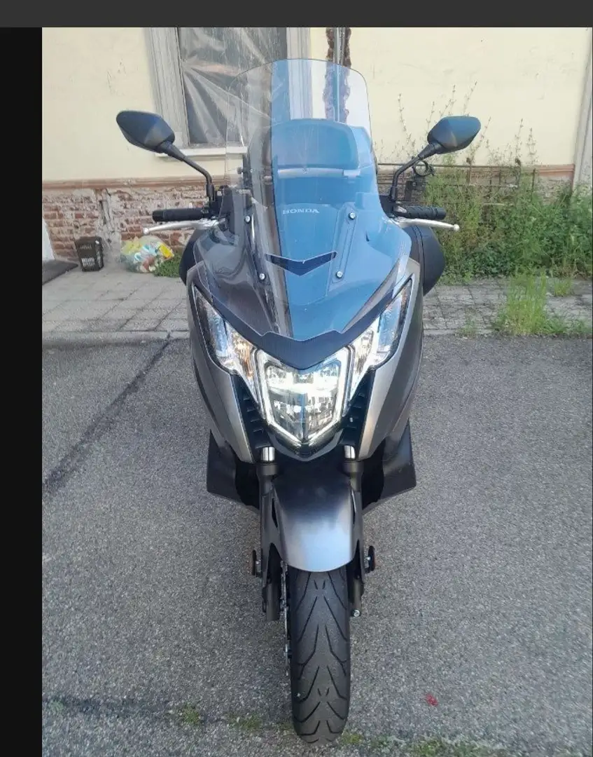 Honda Integra 750 sport Grigio - 2
