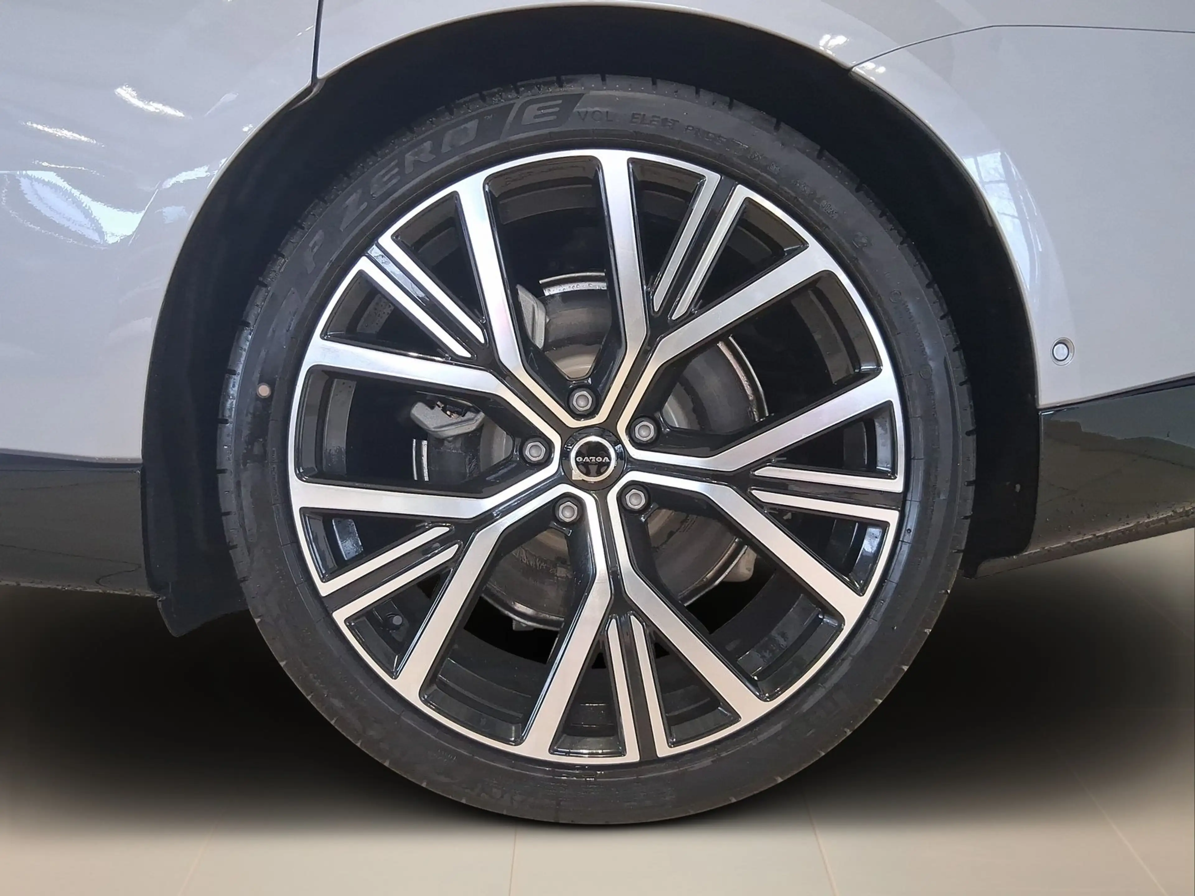 Volvo ES90 Single Motor Extended Range RWD Ultra Navi ACC LED — photo 11