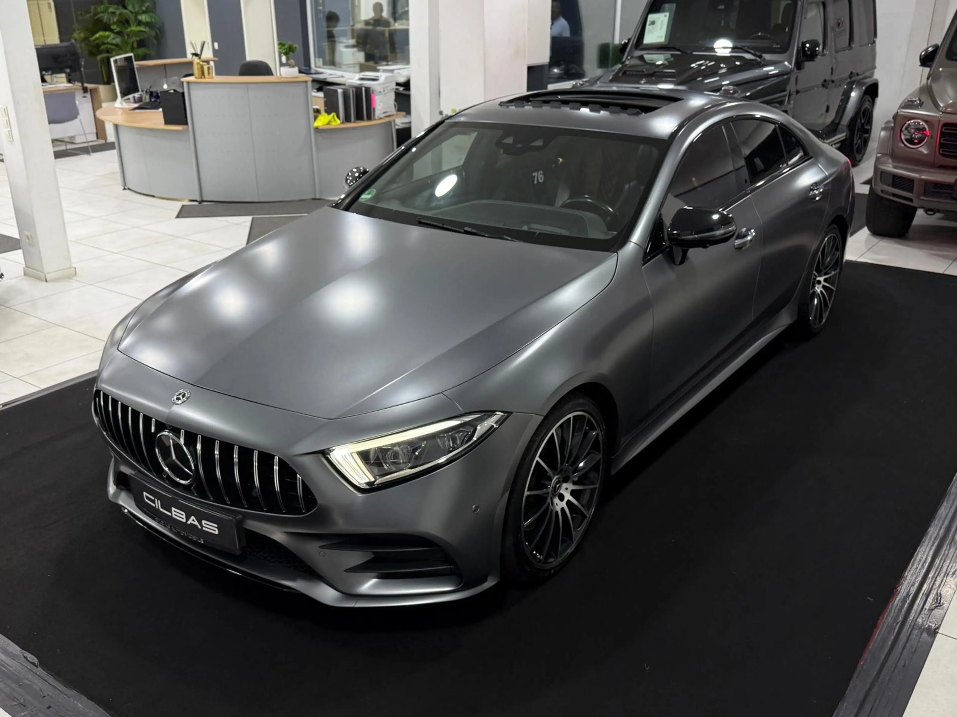 Mercedes-Benz CLS 400 d 4M AMG*HUD*MAGNO*DESIGNO*CARBON*VOLL*