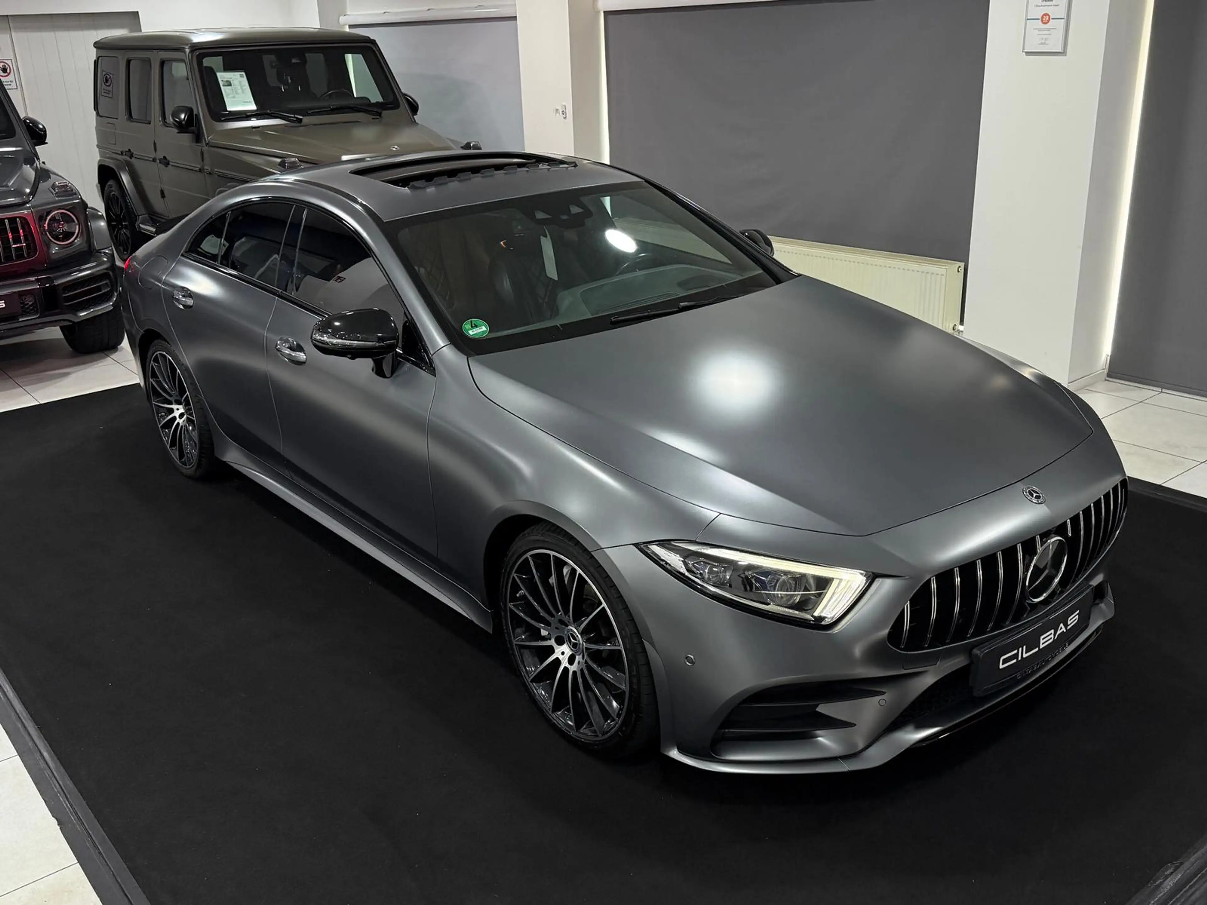 Mercedes-Benz CLS 400 d 4M AMG*HUD*MAGNO*DESIGNO*CARBON*VOLL* — photo 5