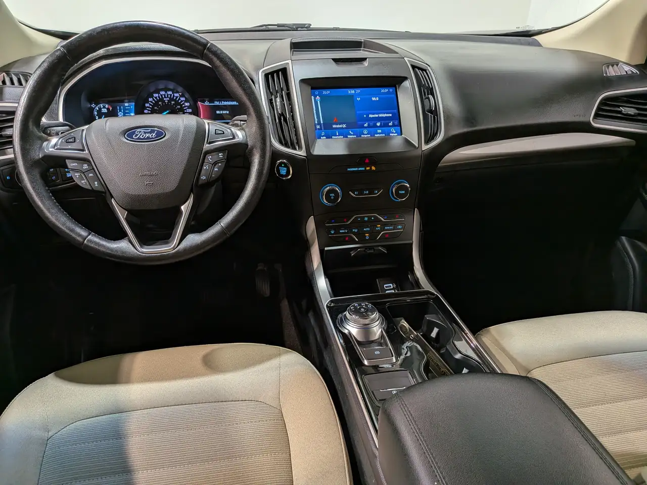 Ford Edge снимка Ford Edge