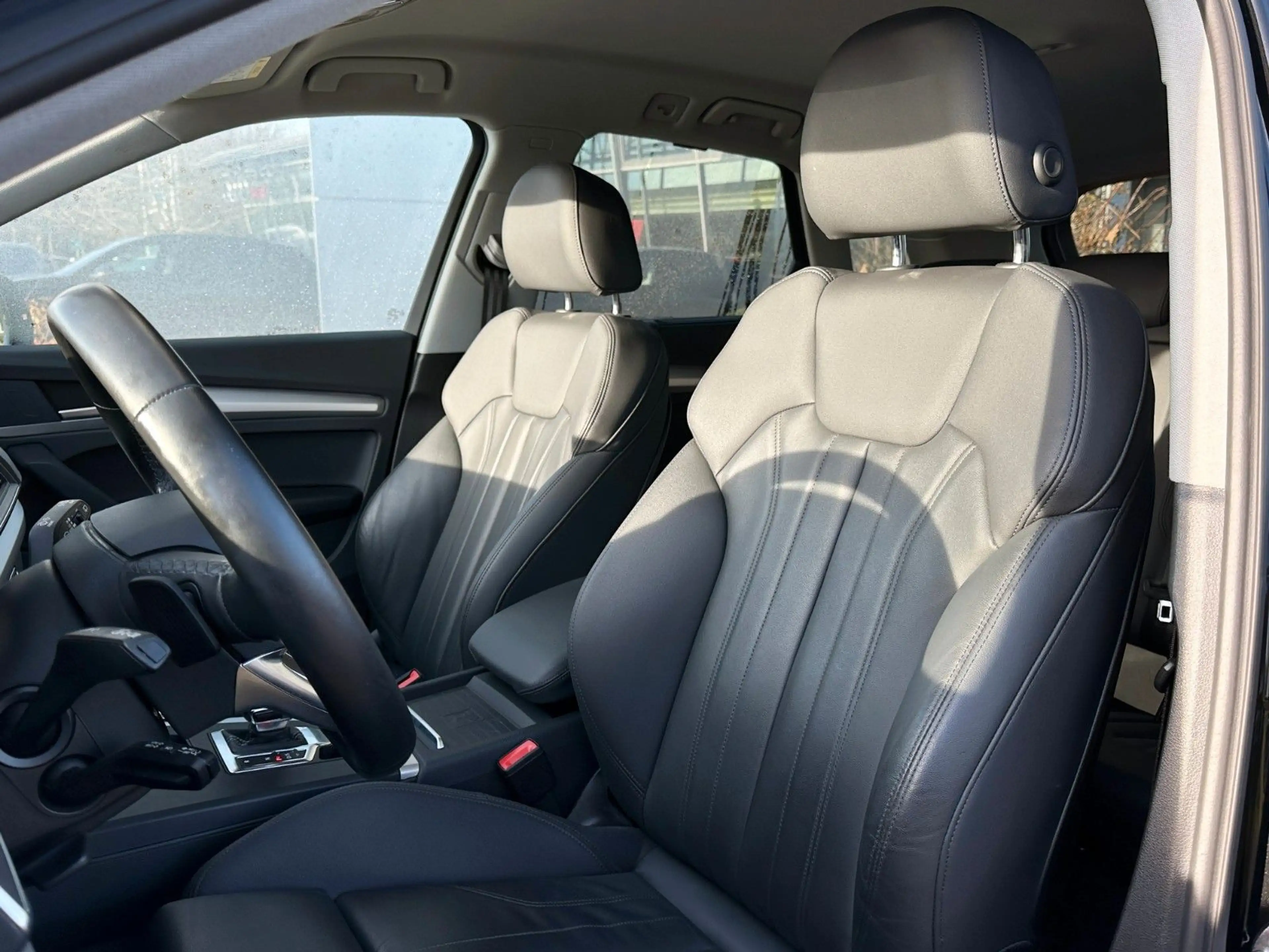 Audi Q5 50TFSIe qu BLACK HuD 360° MATRIX AHK TOUR VC — photo 11