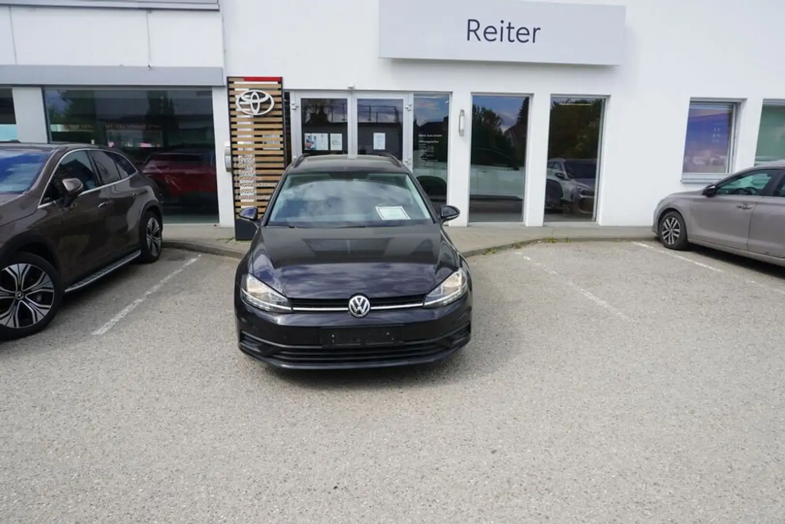 Volkswagen Golf Variant 1,6 TDI *NAVI*KAMERA* Schwarz - 1