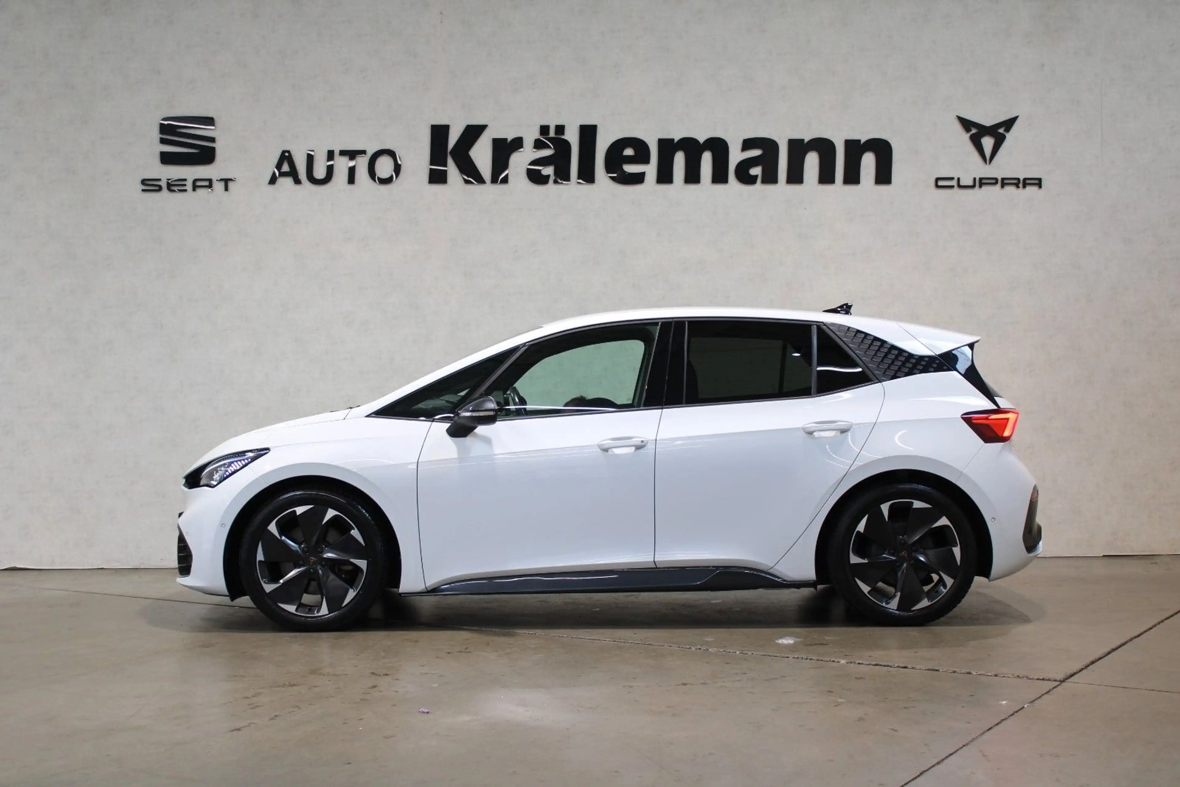 CUPRA Born 170kW 58kWh*LED*Wärmepumpe*360 Grad Kamera* — photo 4
