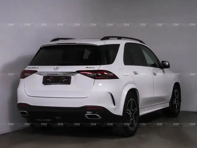 Mercedes-Benz GLE 350 de 4M AMG LINE AIRMATIC AHK 3500 KG PANO Ansicht 3