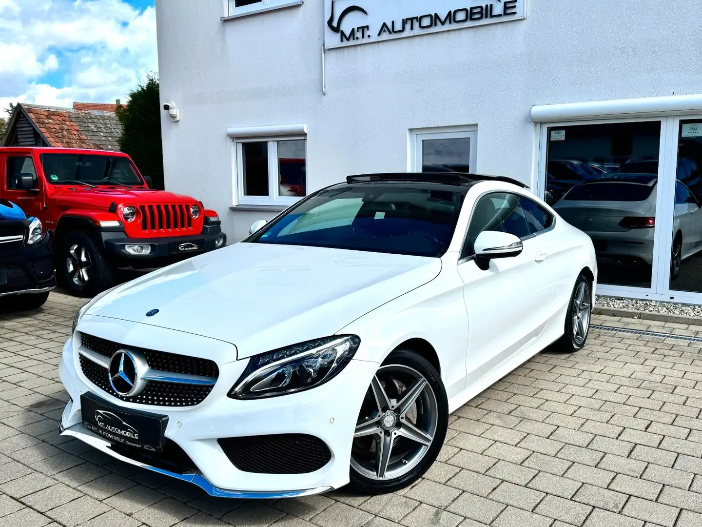 Mercedes-Benz C 220 Coupe*AMG*NAVI*PDC*LED*PANO*KLIMA*SHZ*BLUE Weiß - 1