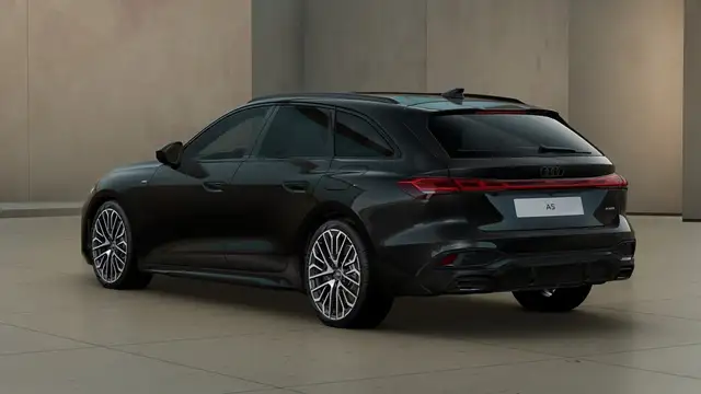 Audi A5 view 2