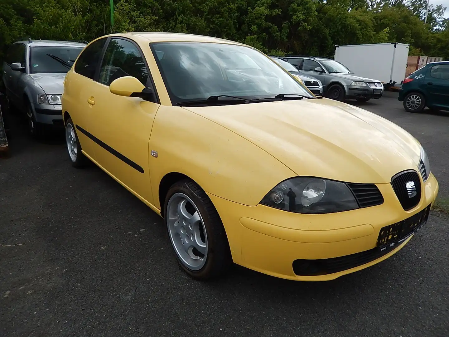 SEAT Ibiza 1.4 16V Sport Amarillo - 1