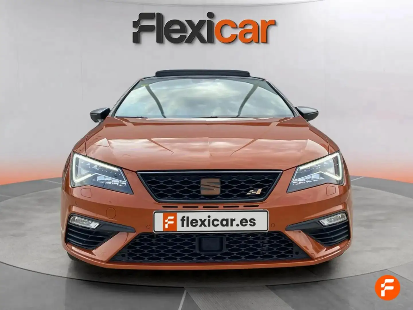 SEAT Leon 2.0 TSI 221kW (300CV) DSG-6 St&Sp CUPRA Naranja - 2