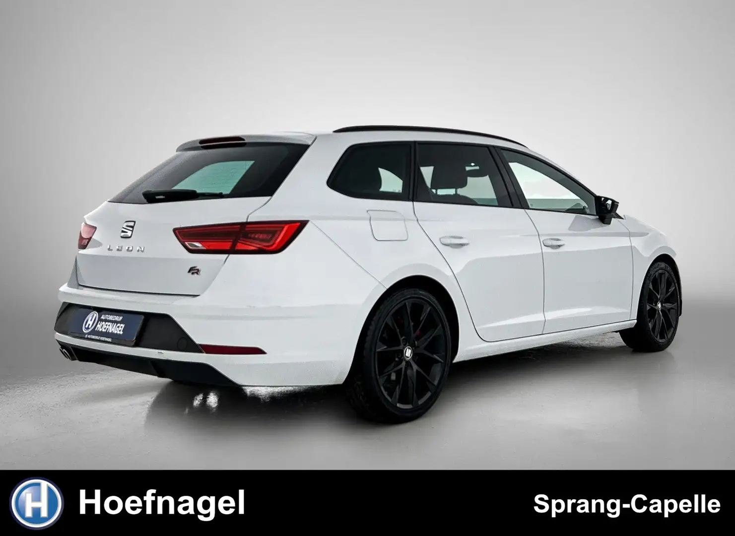 SEAT Leon ST 1.5 TSI FR Ultimate Edition | Camera | Adaptive Bianco - 2
