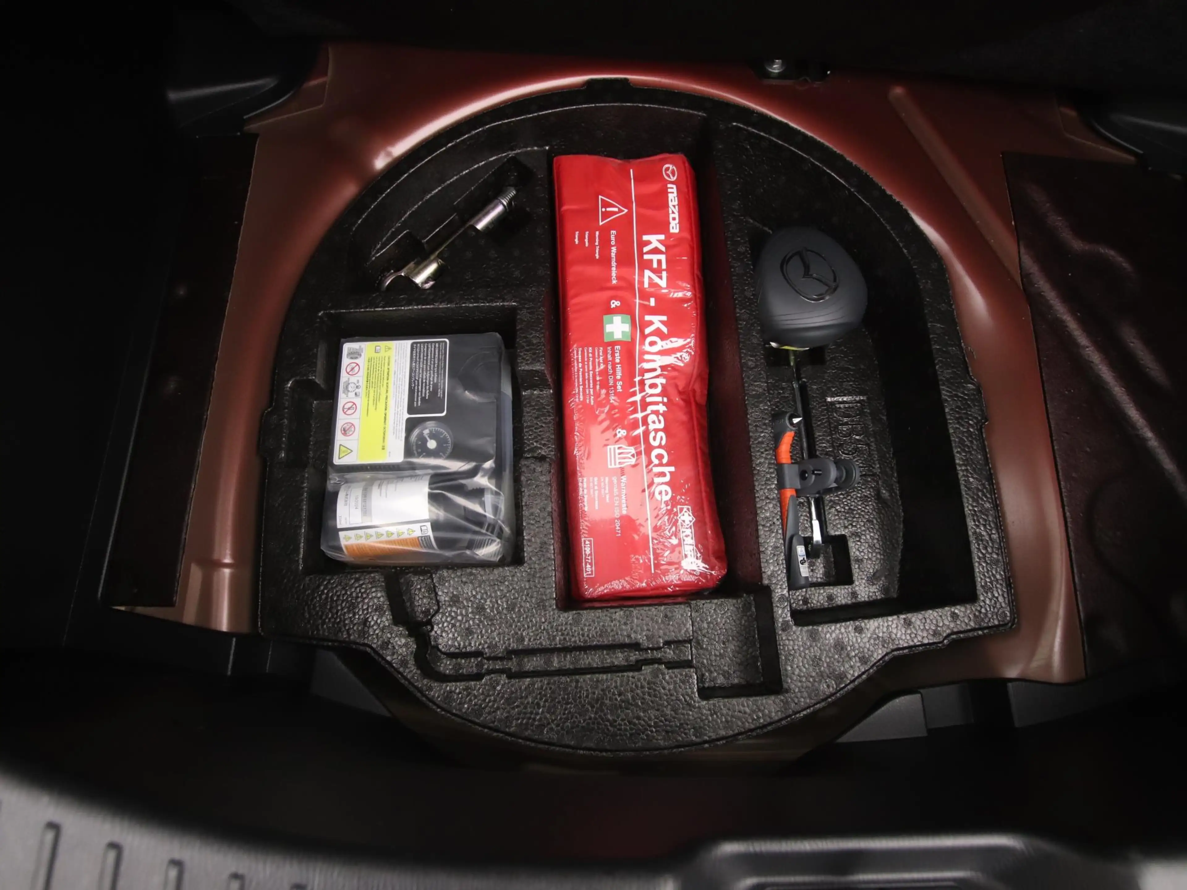 Mazda 2 1.5 Skyactiv-G Sport Selected met Navigatie : deal — photo 18