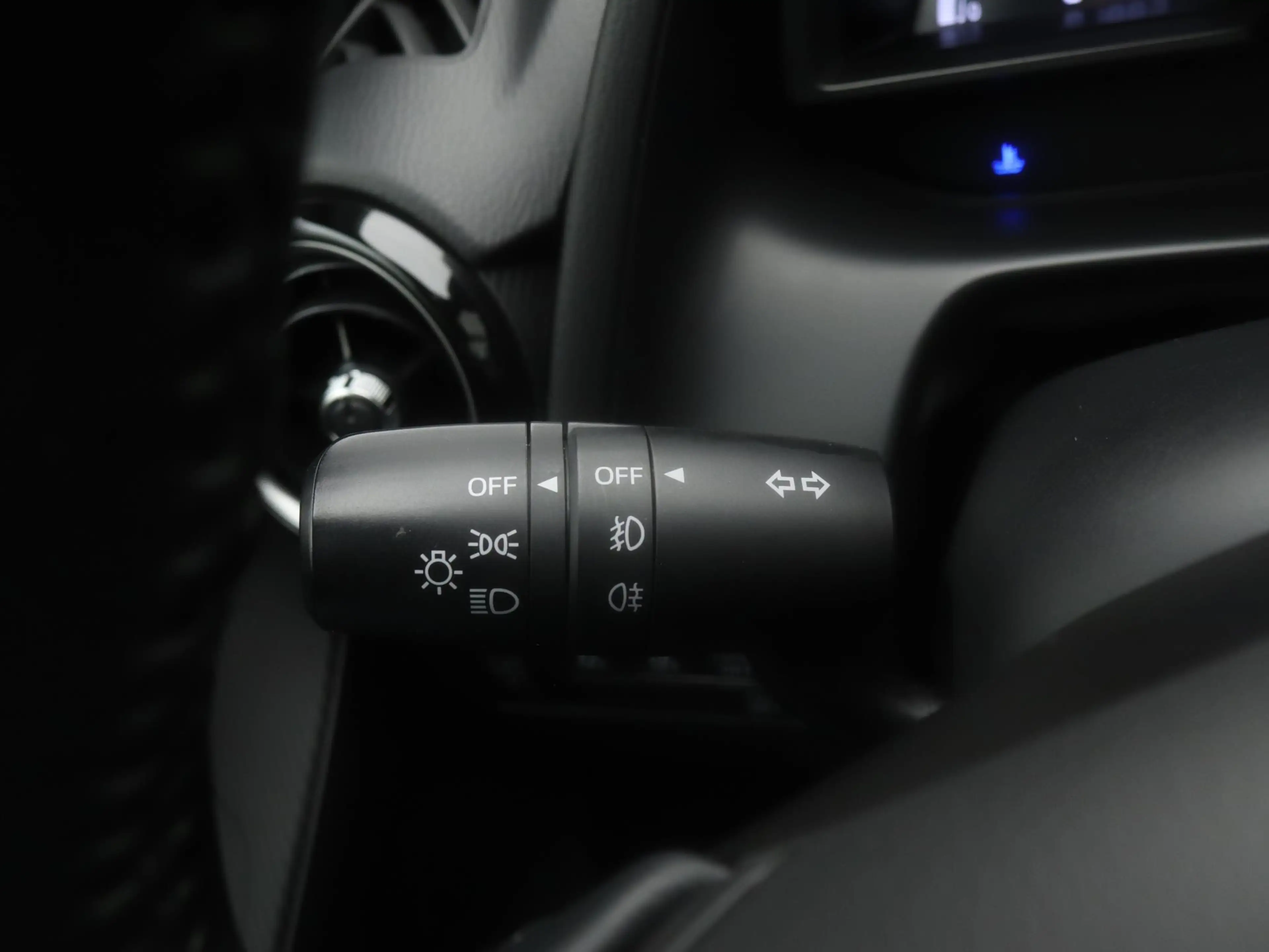 Mazda 2 1.5 Skyactiv-G Sport Selected met Navigatie : deal — photo 24