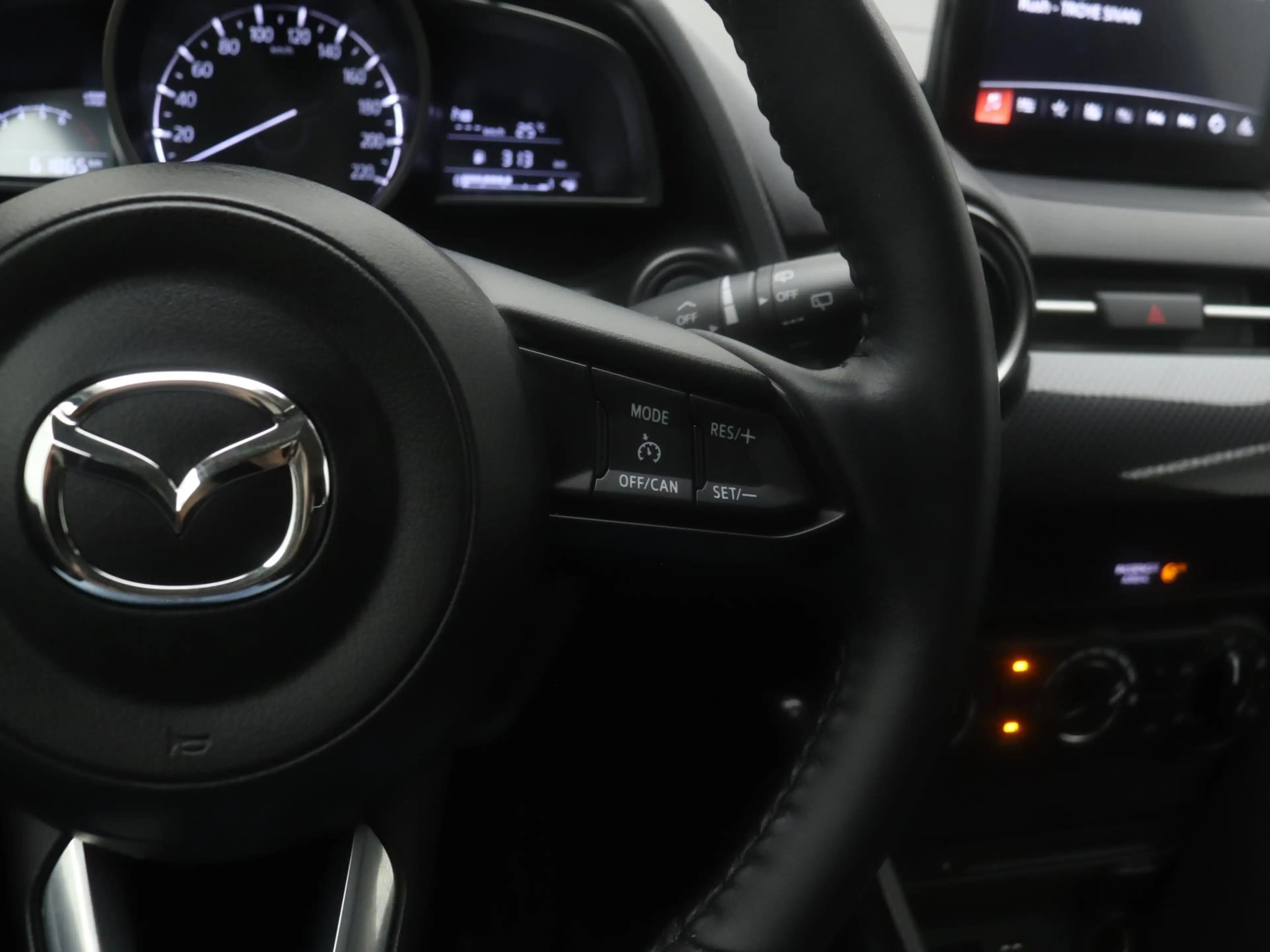 Mazda 2 1.5 Skyactiv-G Sport Selected met Navigatie : deal — photo 23