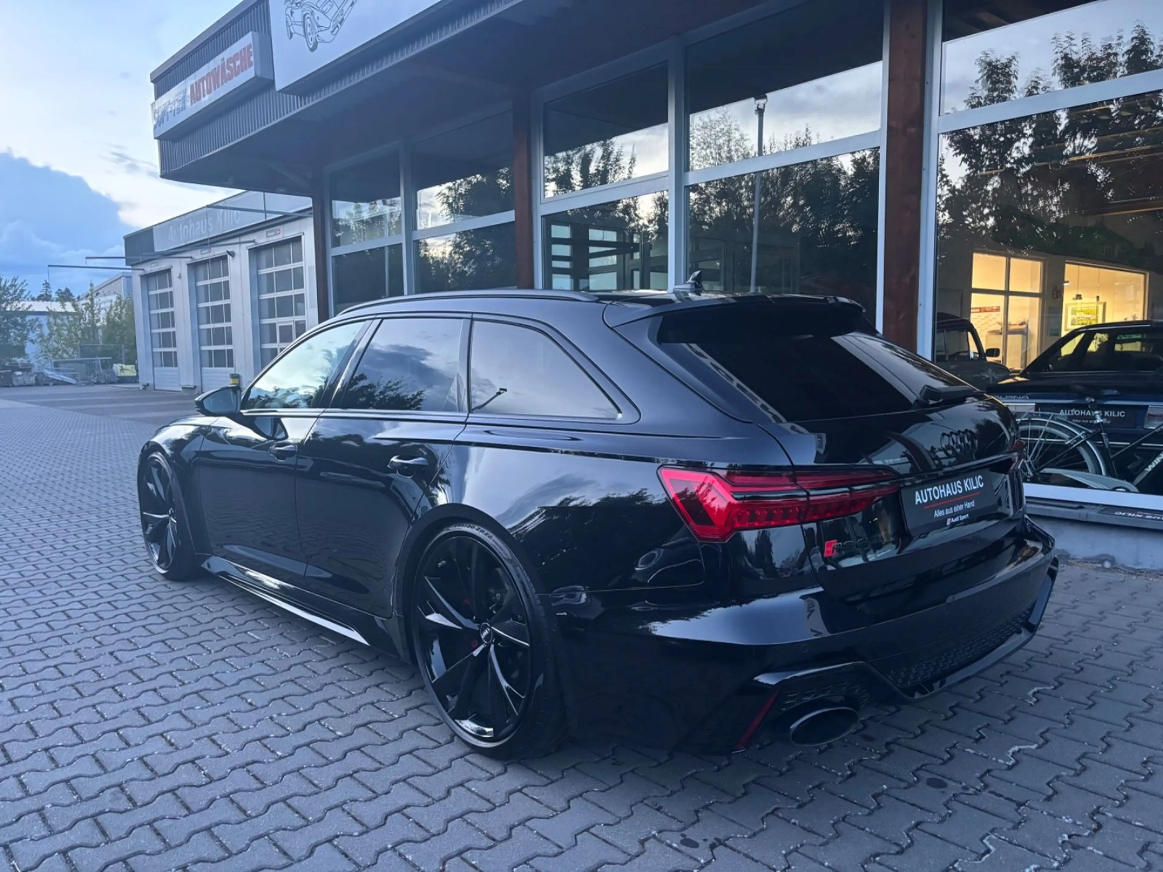 Audi RS6 Avant 4.0 TFSI Keramik Dynamik plus B&O — photo 4