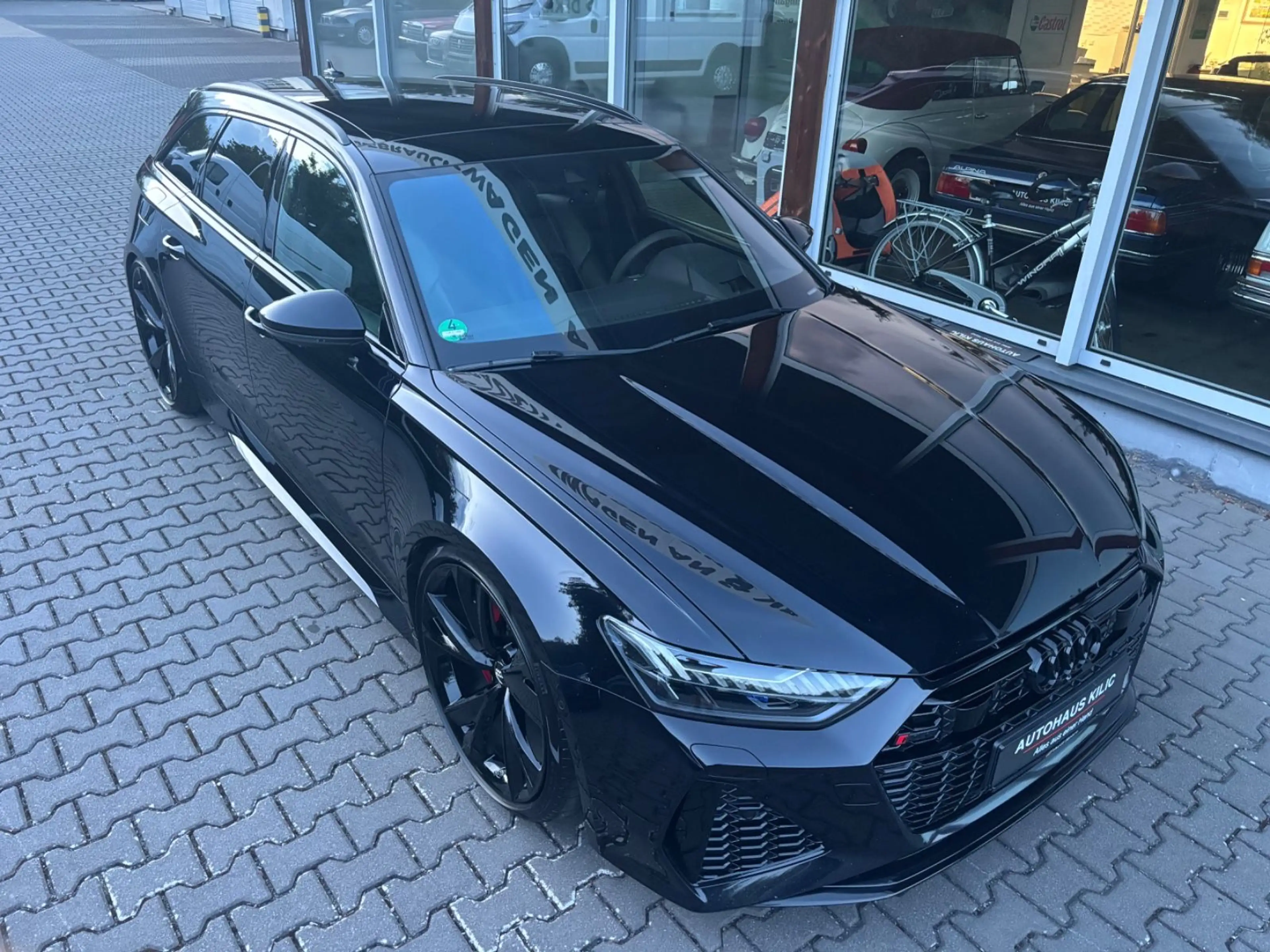 Audi RS6 Avant 4.0 TFSI Keramik Dynamik plus B&O — photo 21