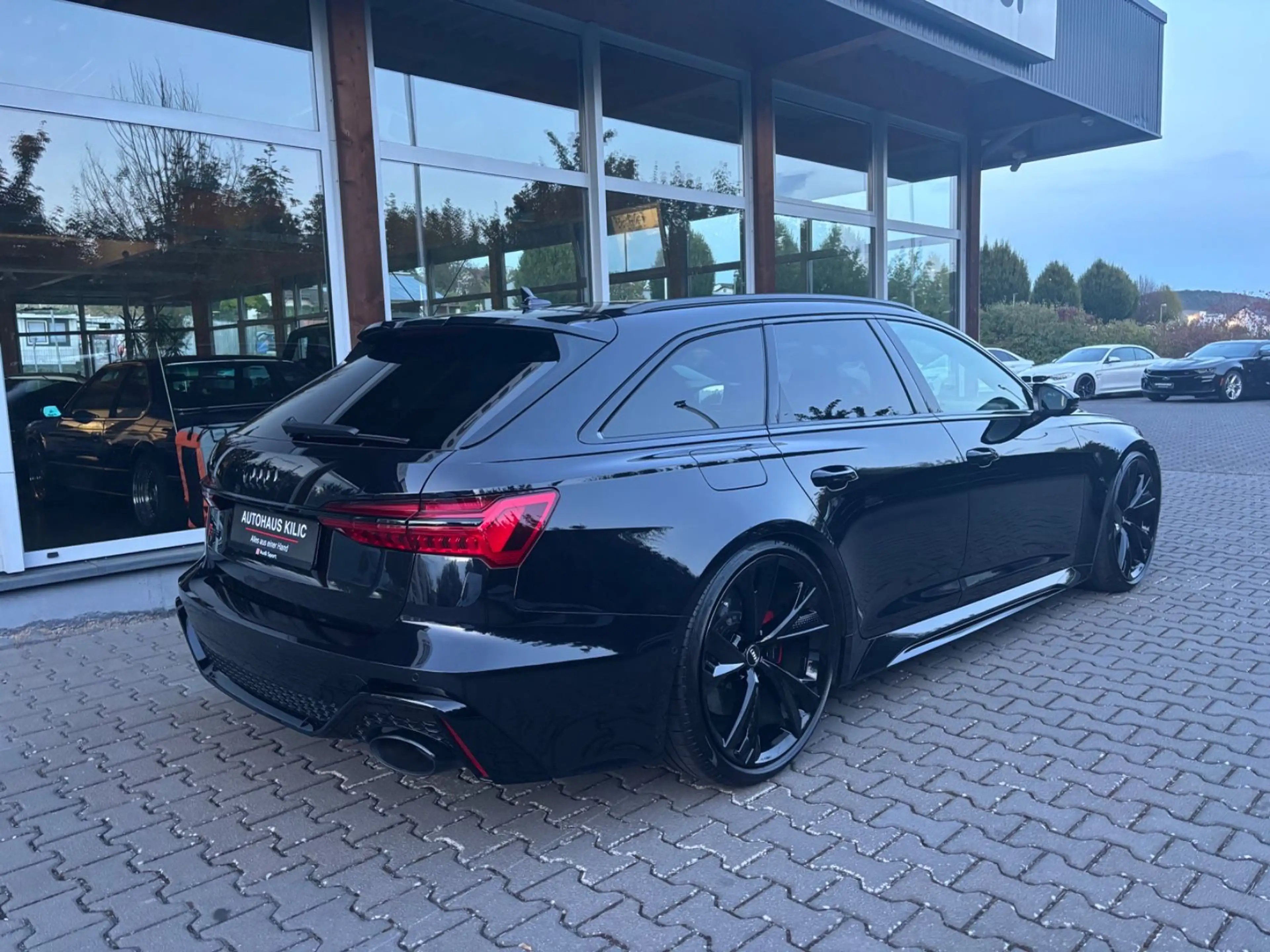 Audi RS6 Avant 4.0 TFSI Keramik Dynamik plus B&O — photo 5